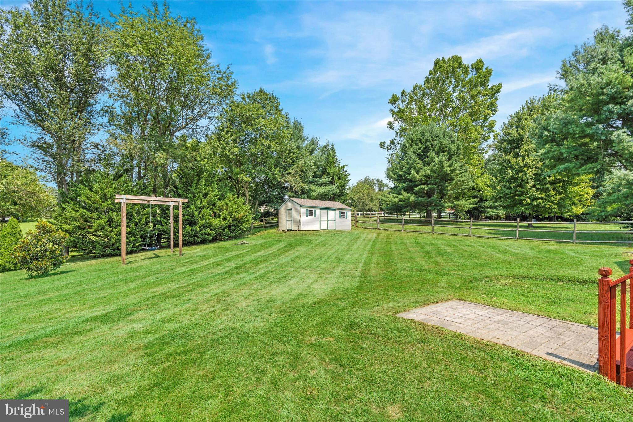 CHIPPENDALE - Residential