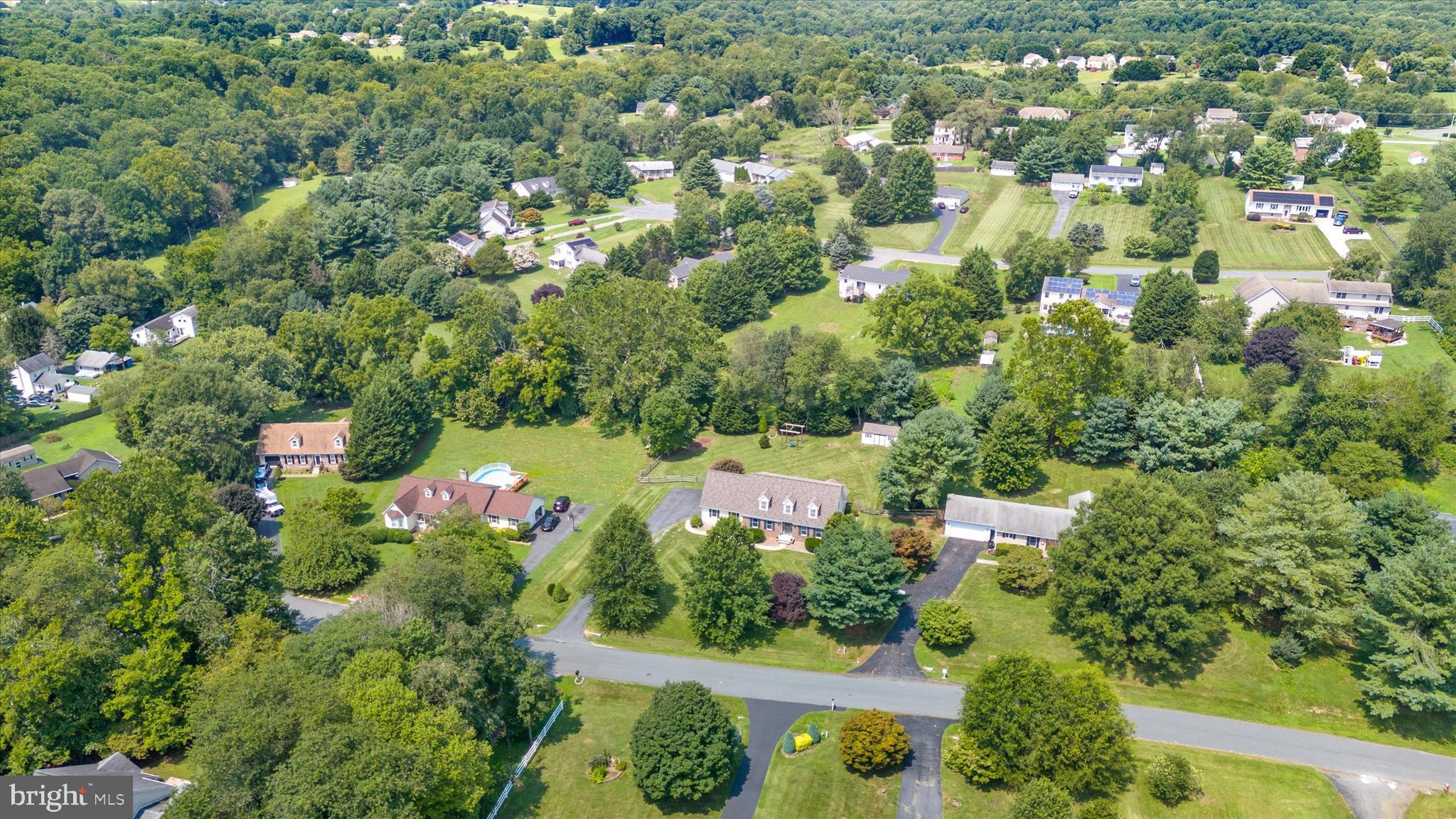 CHIPPENDALE - Residential