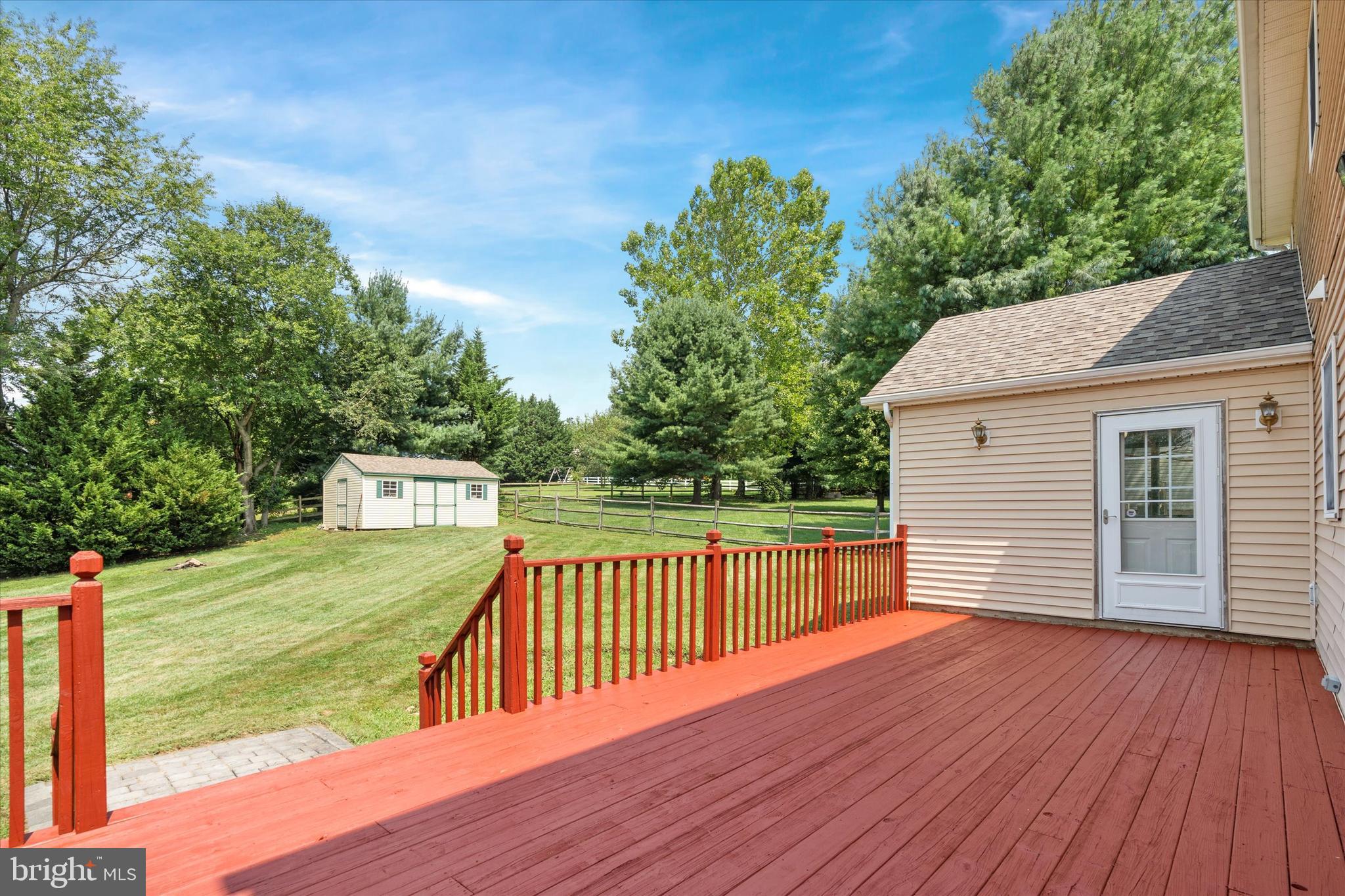 CHIPPENDALE - Residential