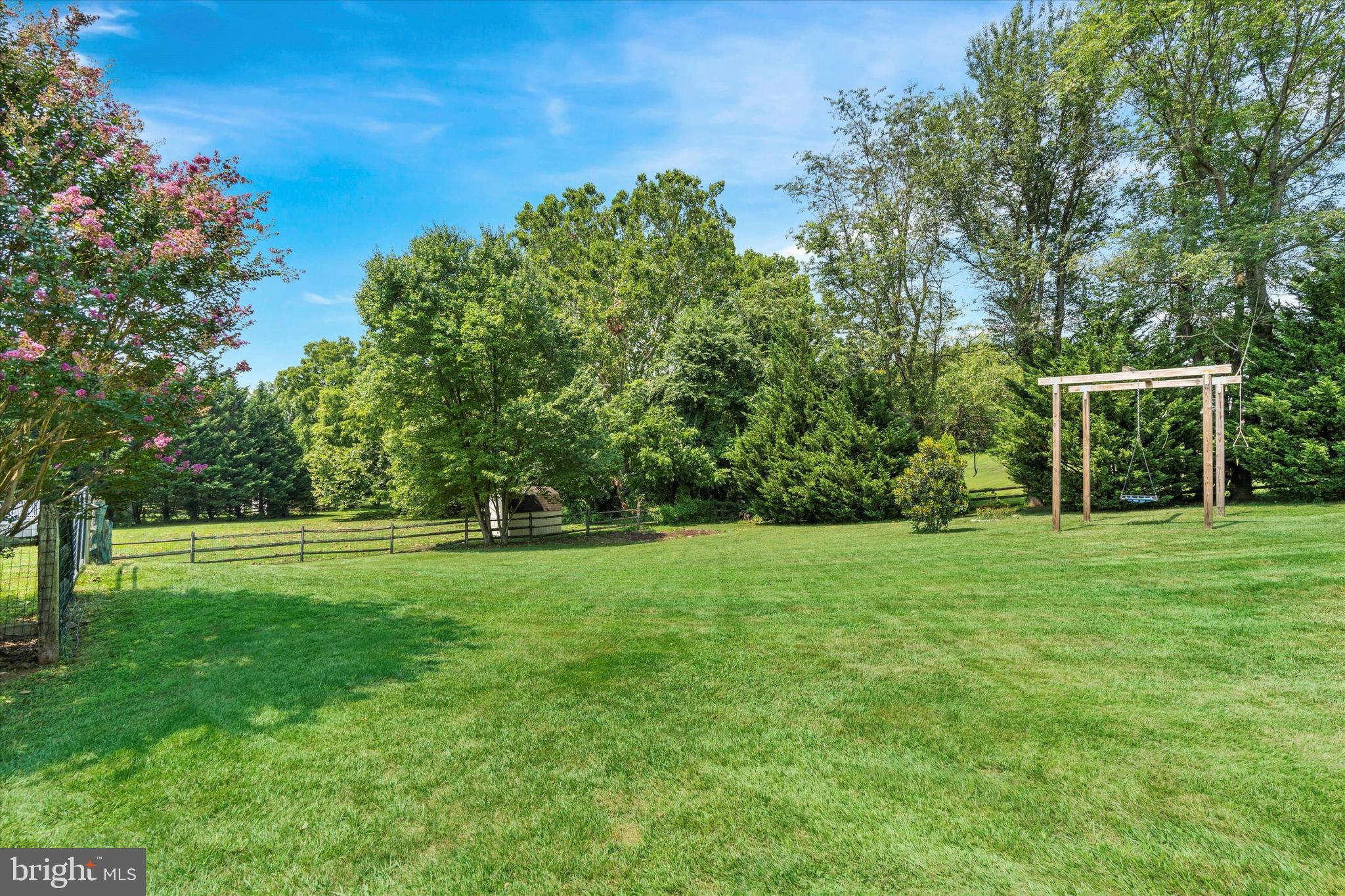 CHIPPENDALE - Residential