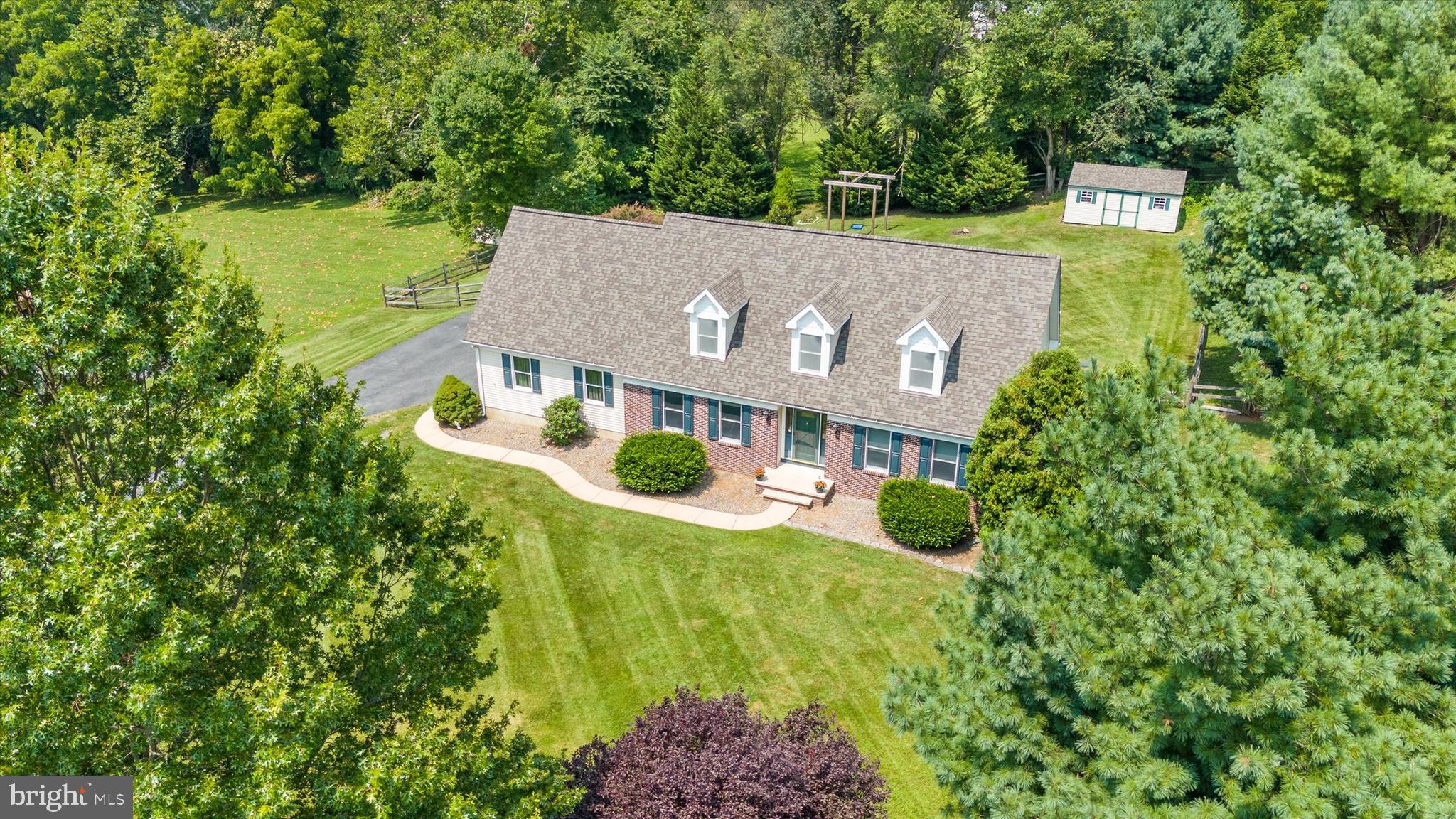 CHIPPENDALE - Residential