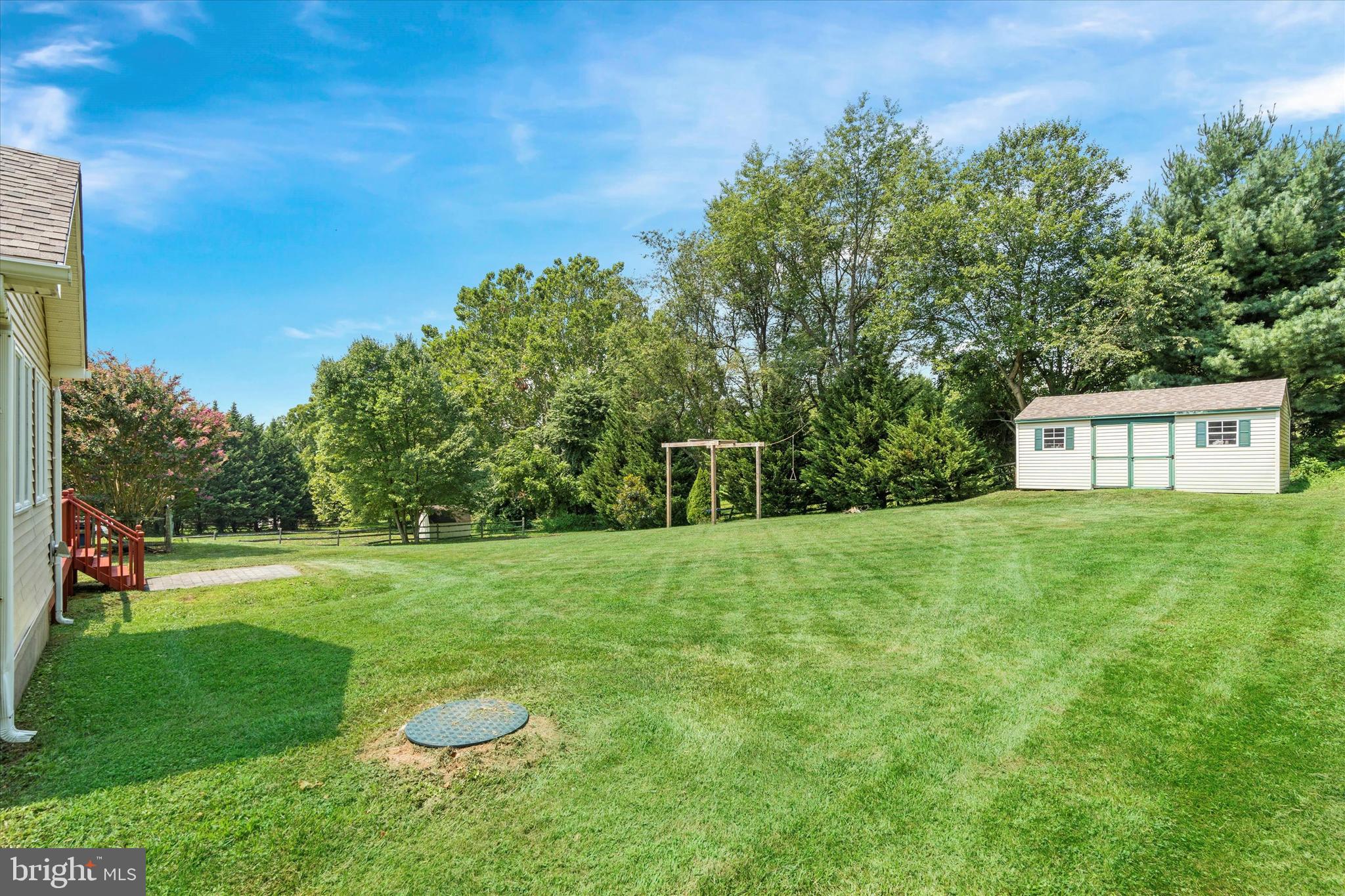 CHIPPENDALE - Residential