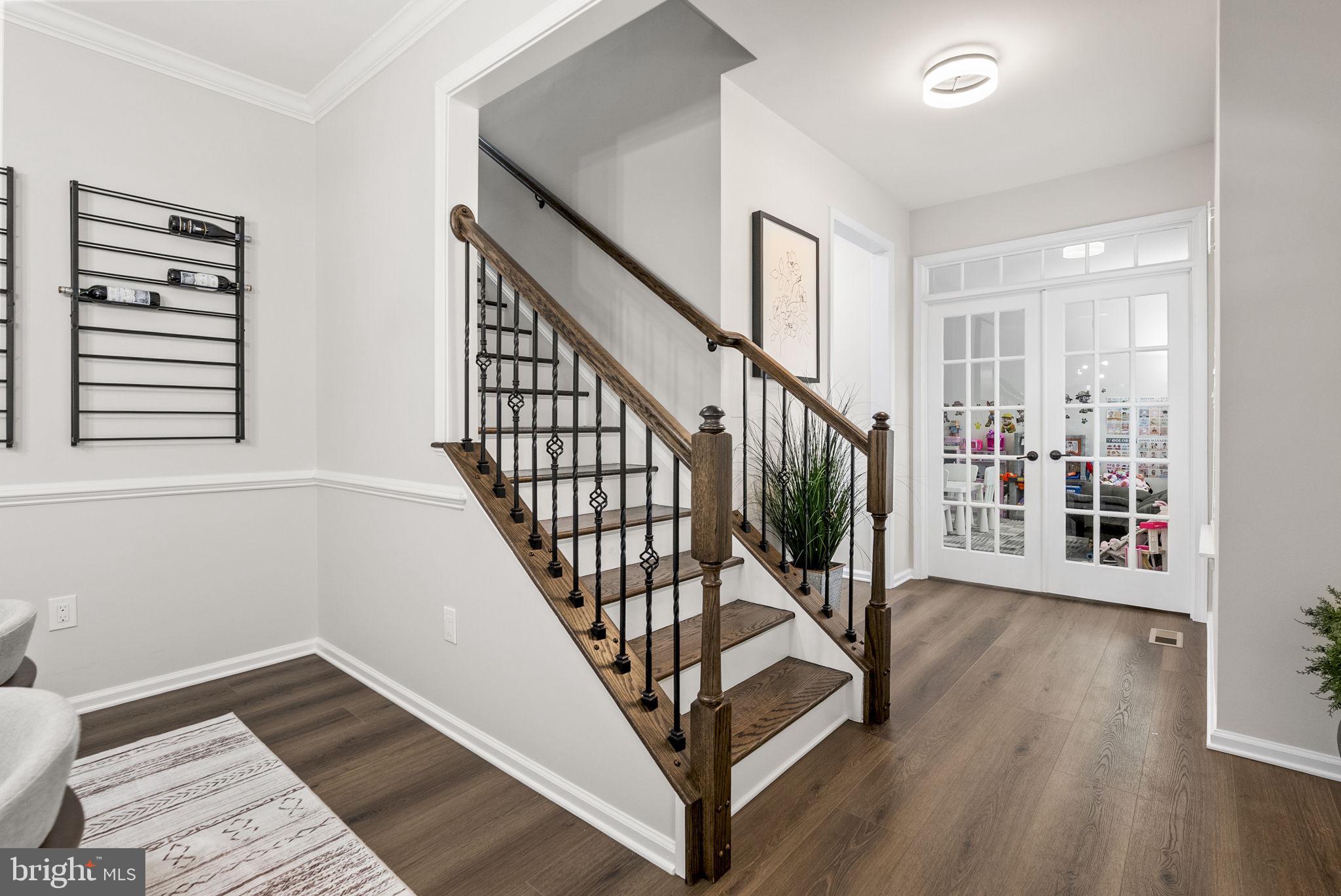 WASHINGTON SQUARE - Residential