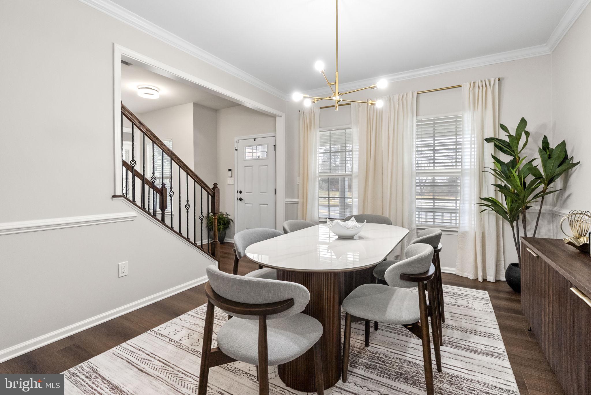 WASHINGTON SQUARE - Residential