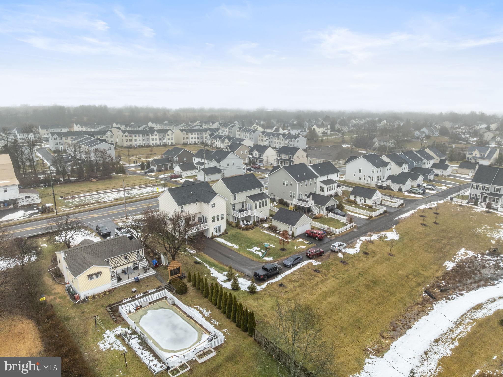 WASHINGTON SQUARE - Residential