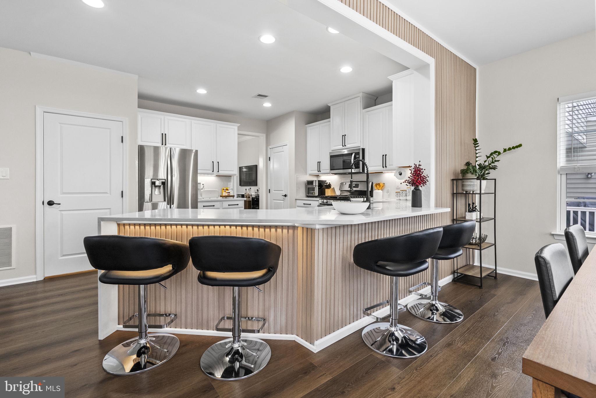 WASHINGTON SQUARE - Residential