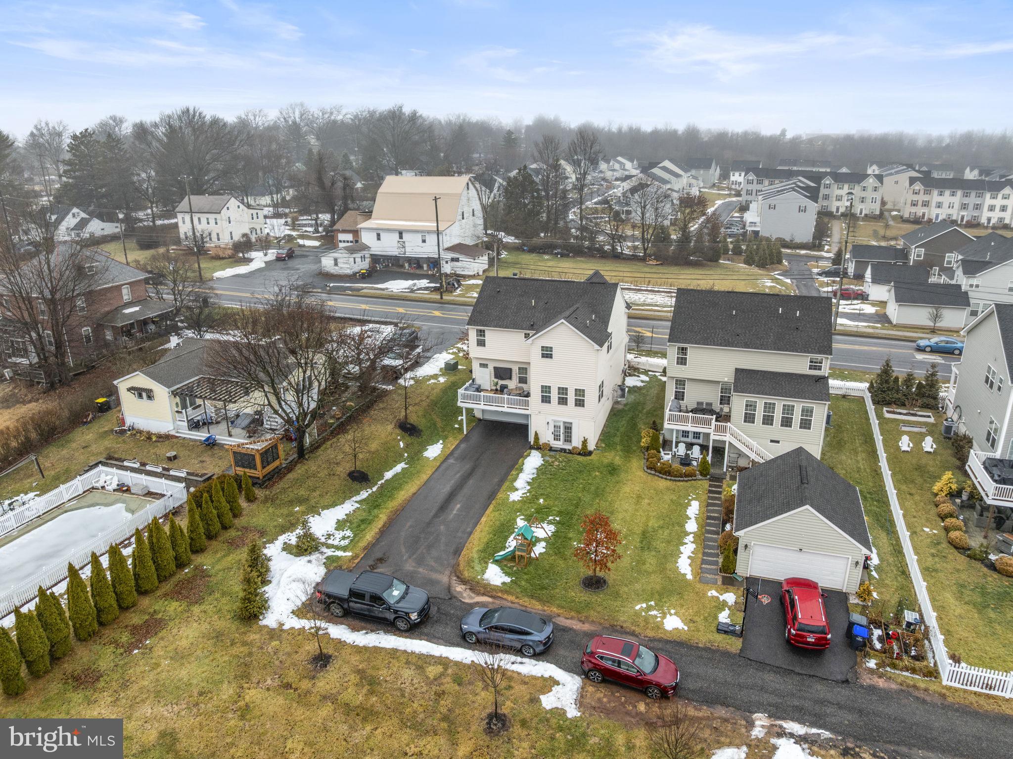 WASHINGTON SQUARE - Residential