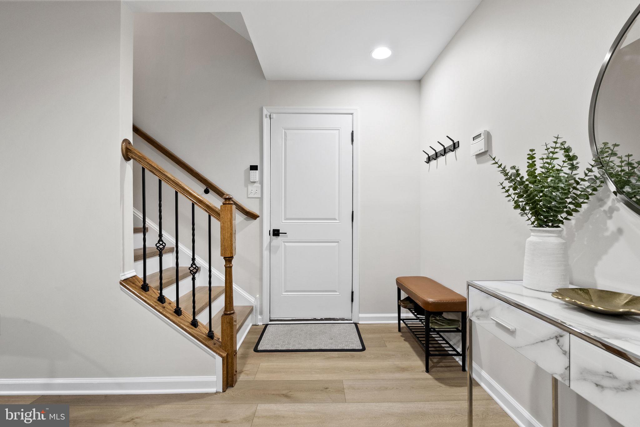 WASHINGTON SQUARE - Residential