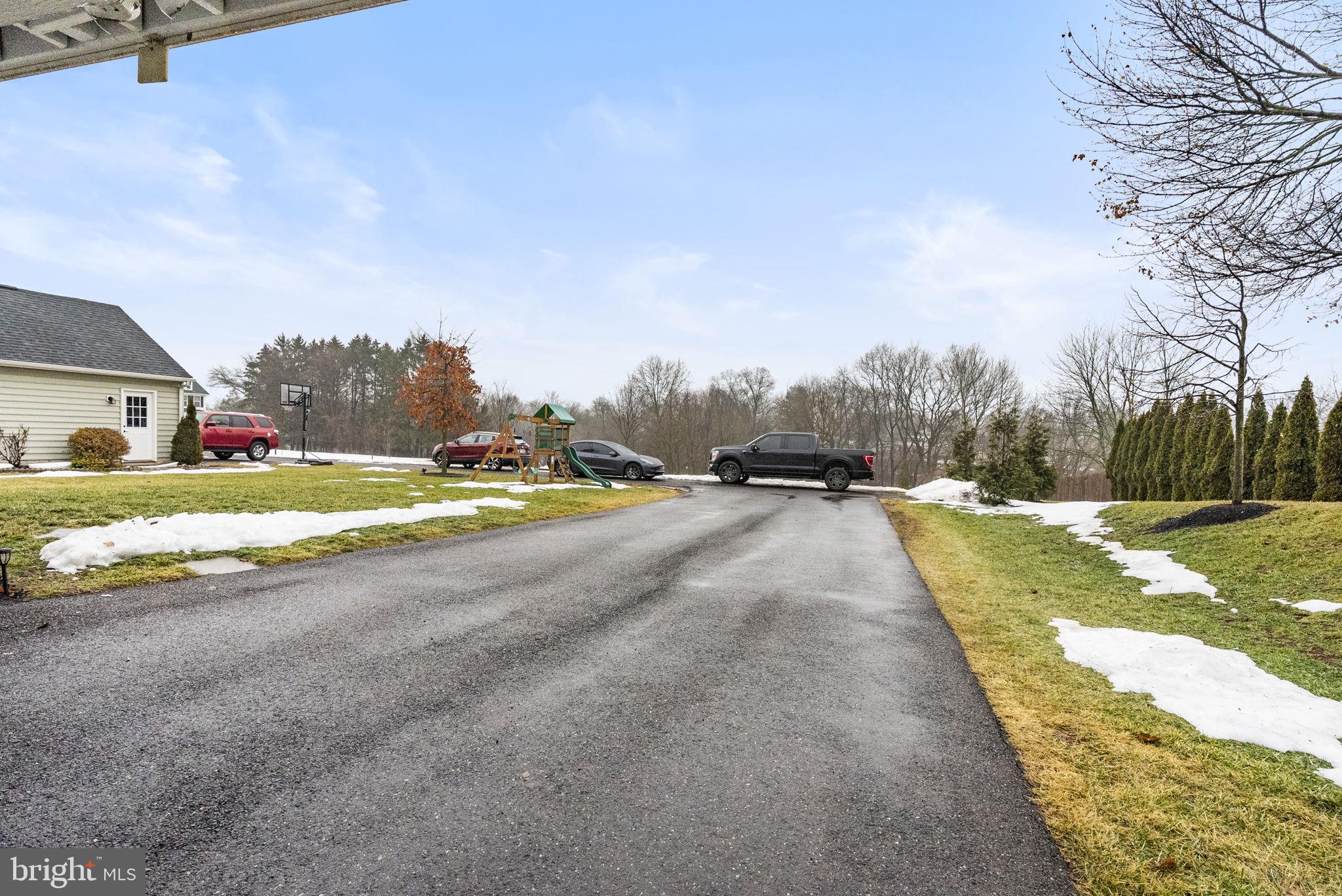 WASHINGTON SQUARE - Residential