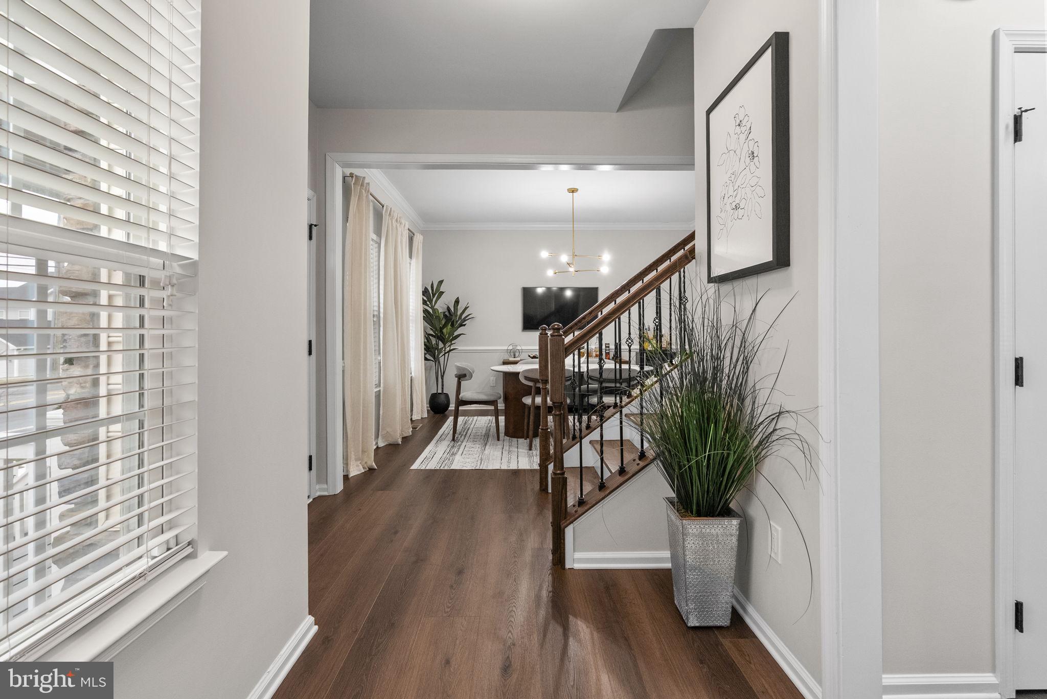 WASHINGTON SQUARE - Residential