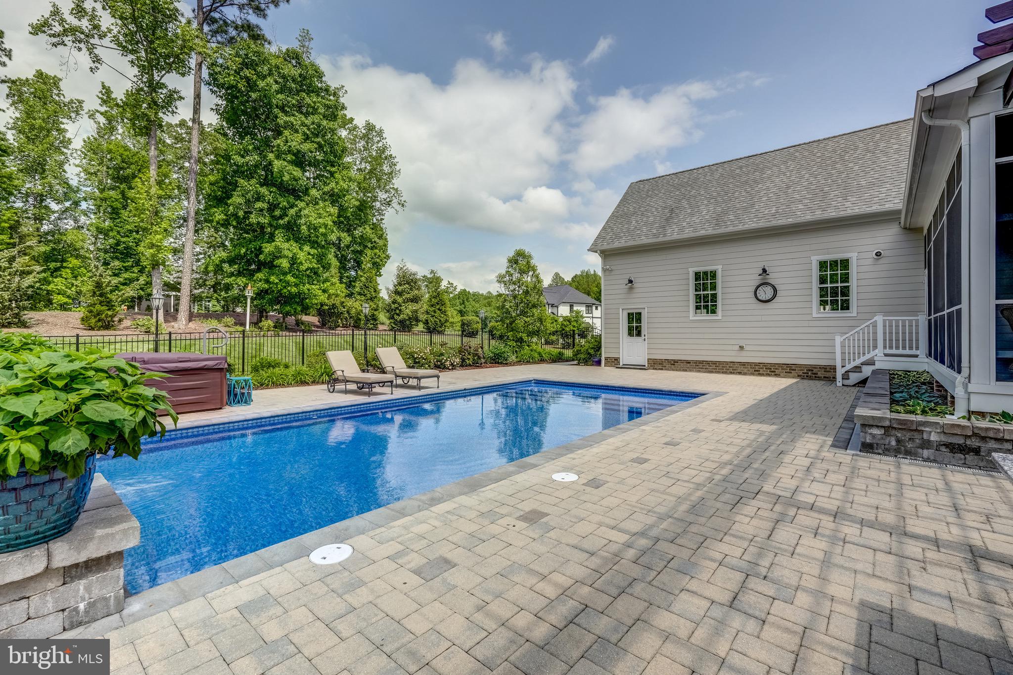 HALLSLEY - Residential