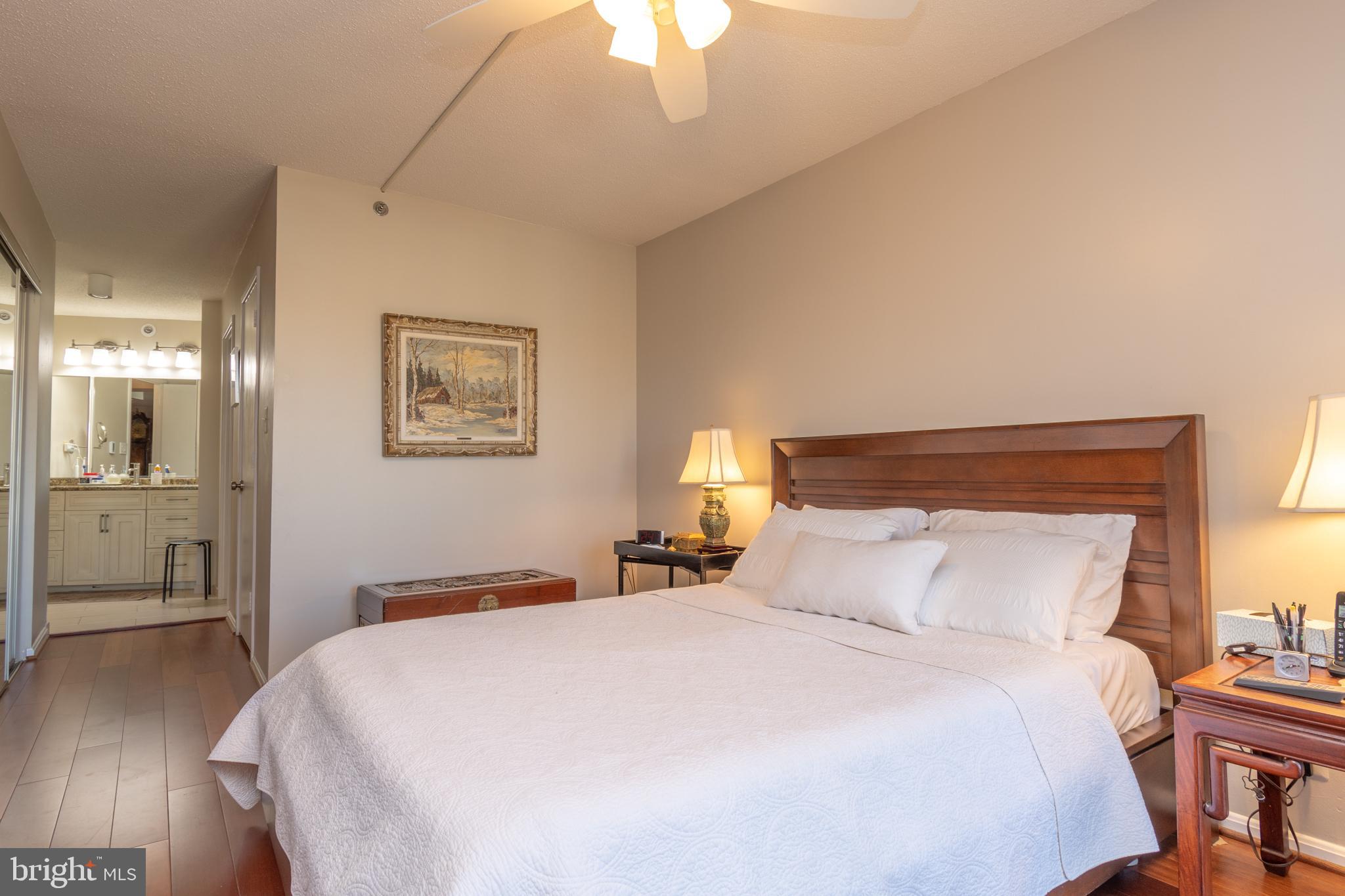 FAIRWAYS SOUTH - Residential