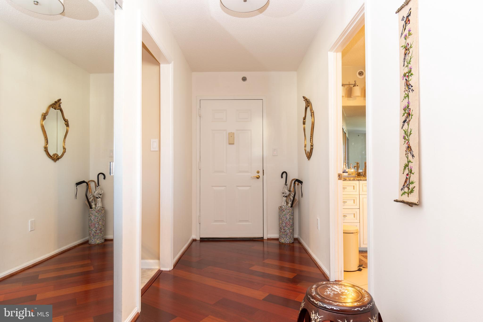 FAIRWAYS SOUTH - Residential