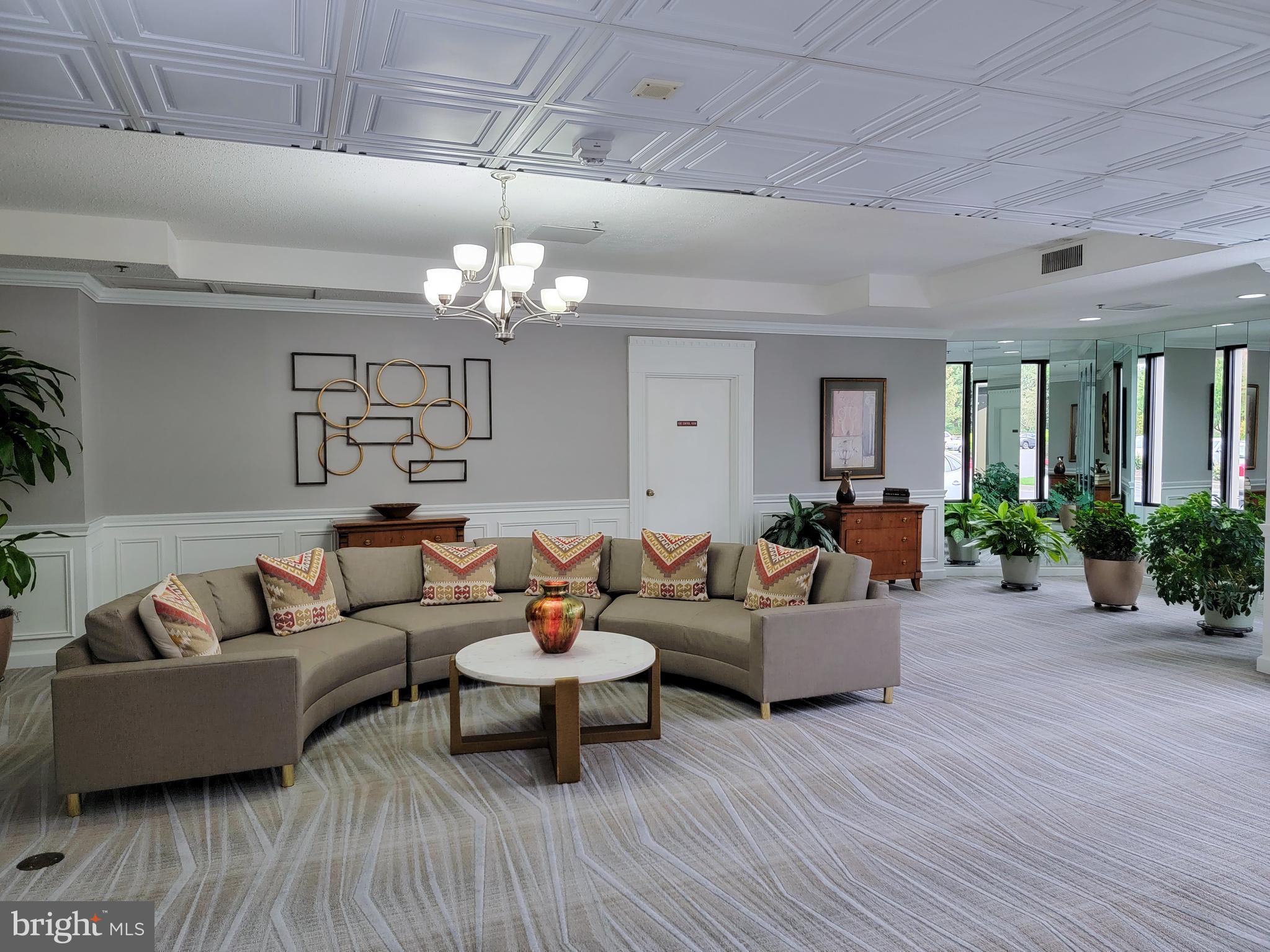 FAIRWAYS SOUTH - Residential