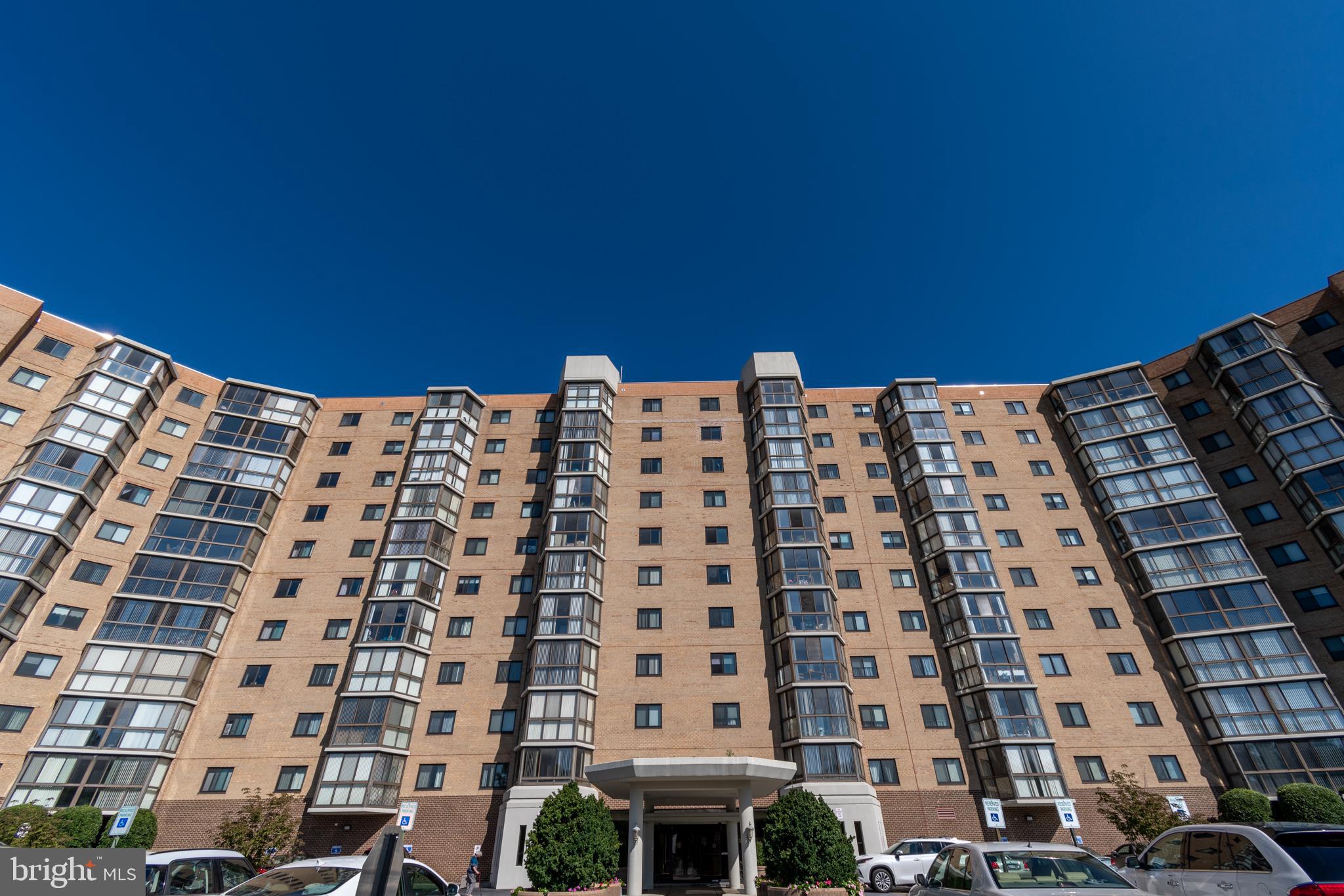 FAIRWAYS SOUTH - Residential