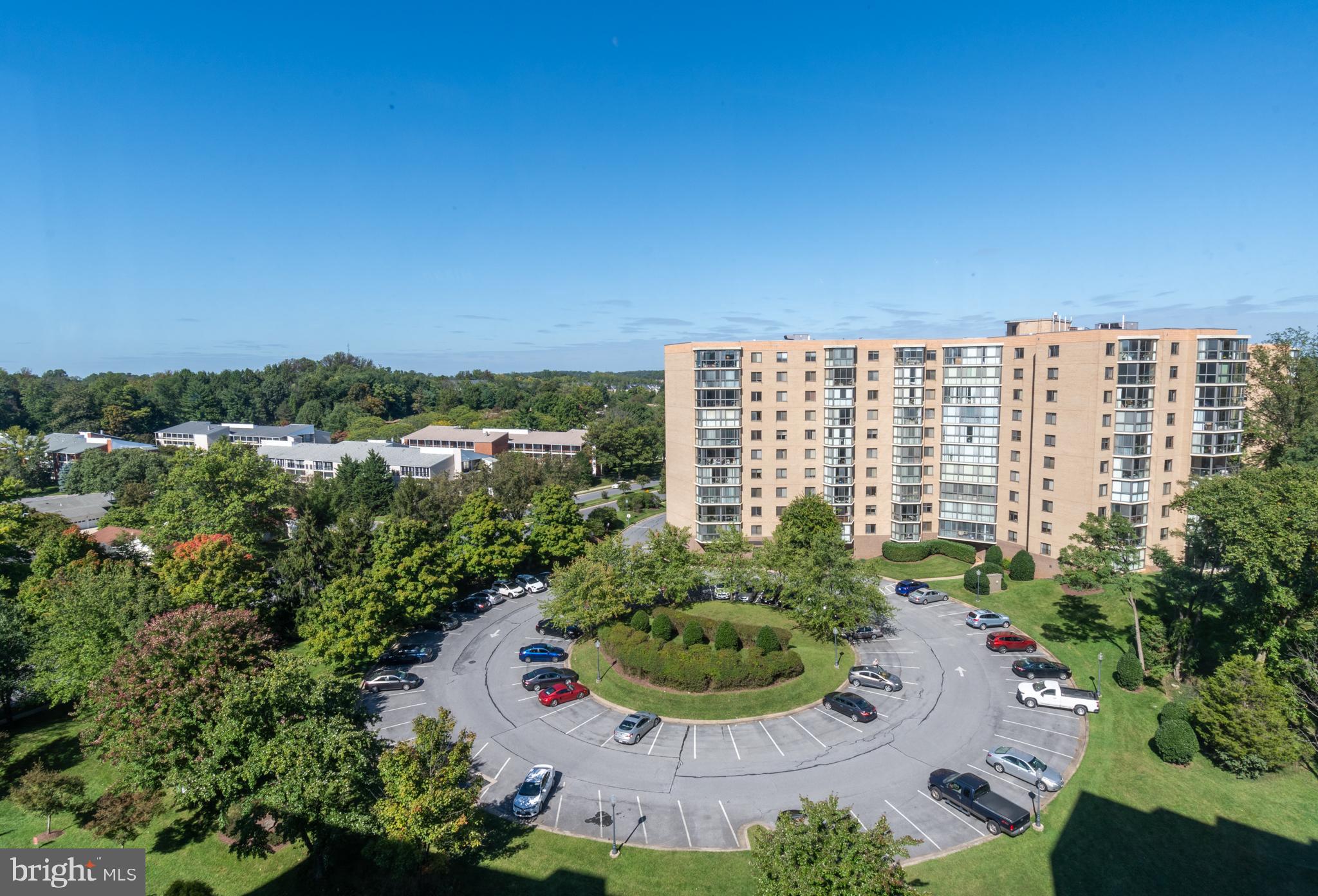 FAIRWAYS SOUTH - Residential