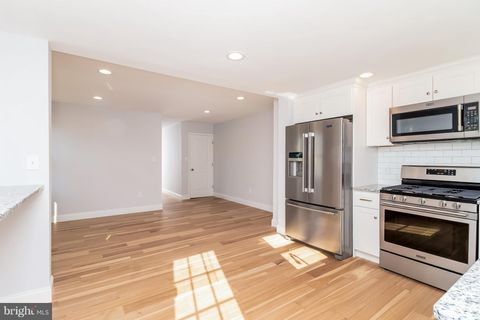 Tiny photo for 17 State Road #UNIT B, MEDIA, PA 19063 (MLS # PADE2108394)