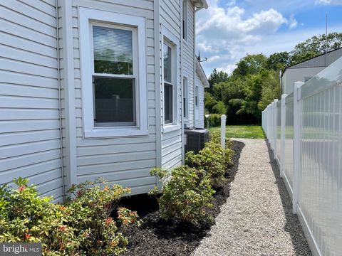 Tiny photo for 17 State Road #UNIT B, MEDIA, PA 19063 (MLS # PADE2108394)