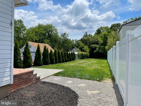 Tiny photo for 17 State Road #UNIT B, MEDIA, PA 19063 (MLS # PADE2108394)