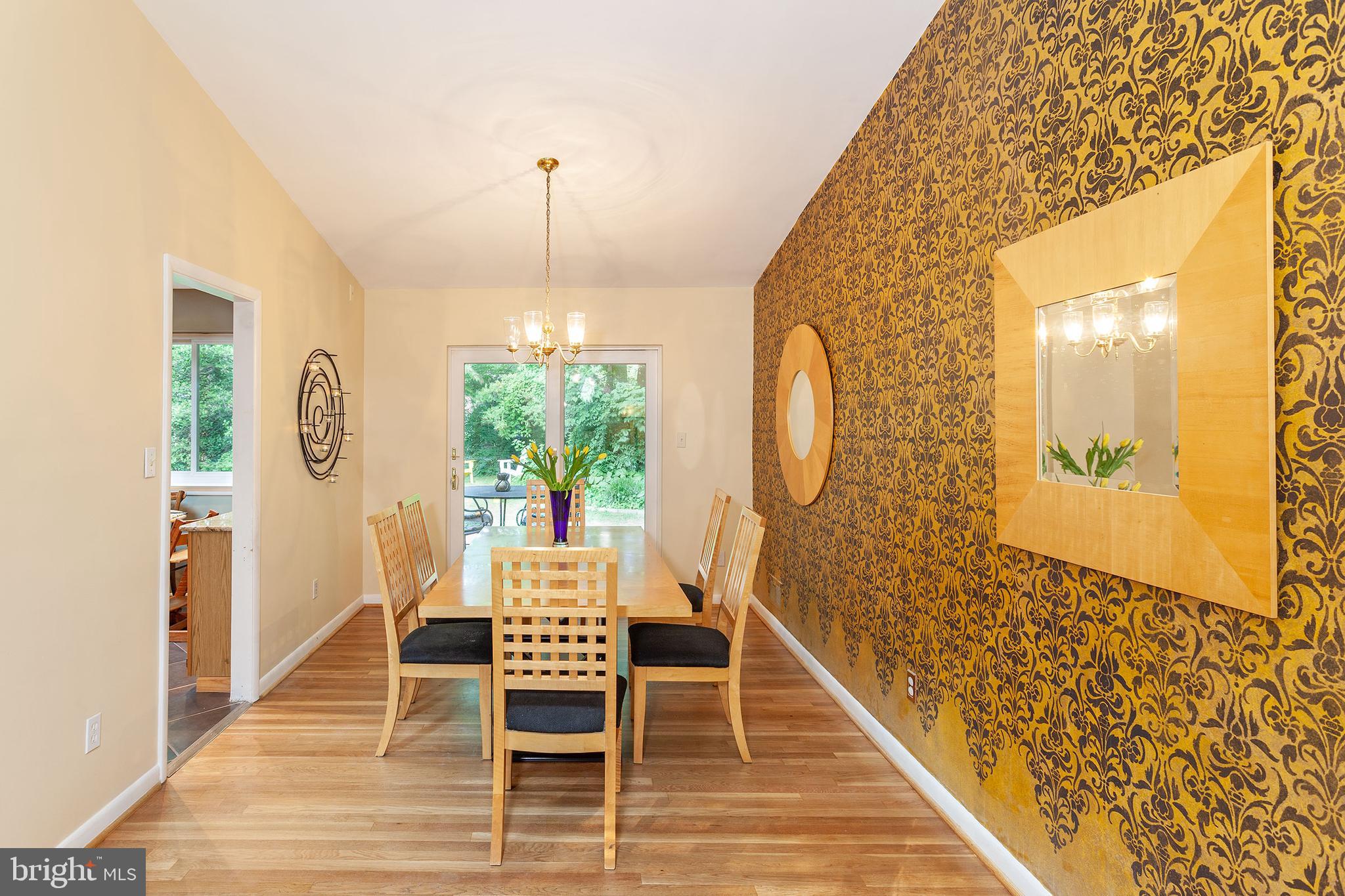 STRATTON WOODS - Residential