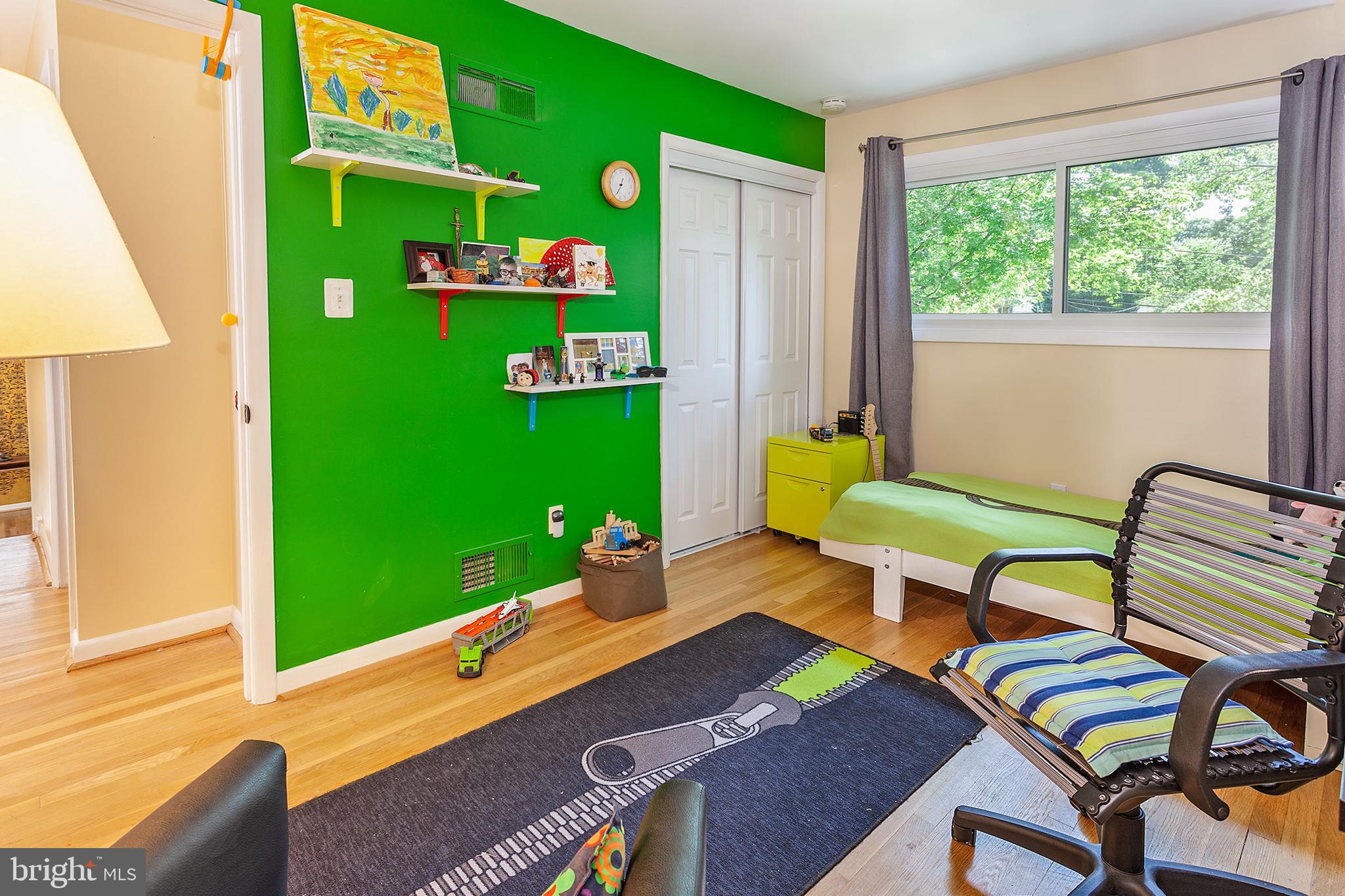 STRATTON WOODS - Residential