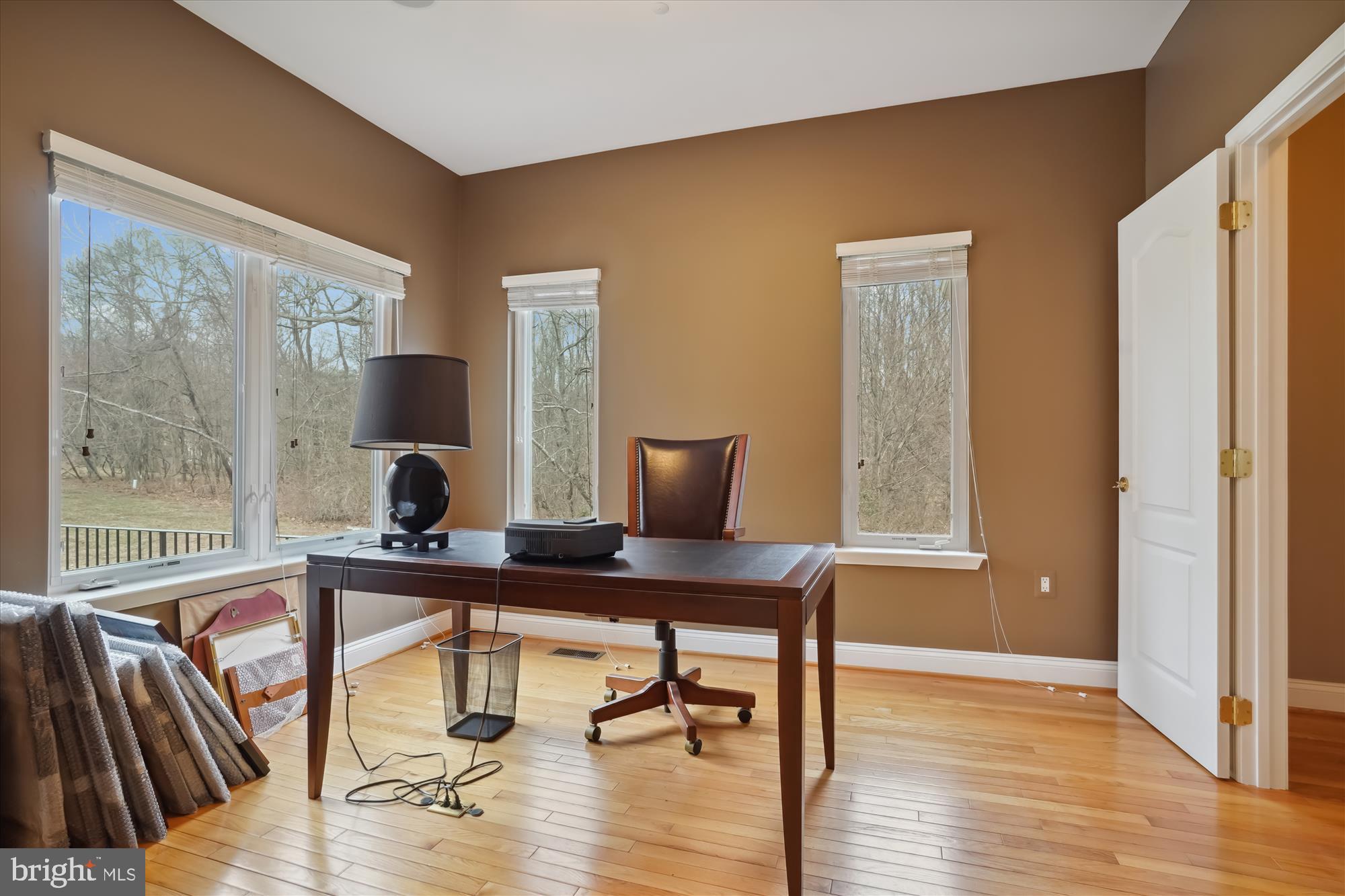 QUEEN ANNE - Residential