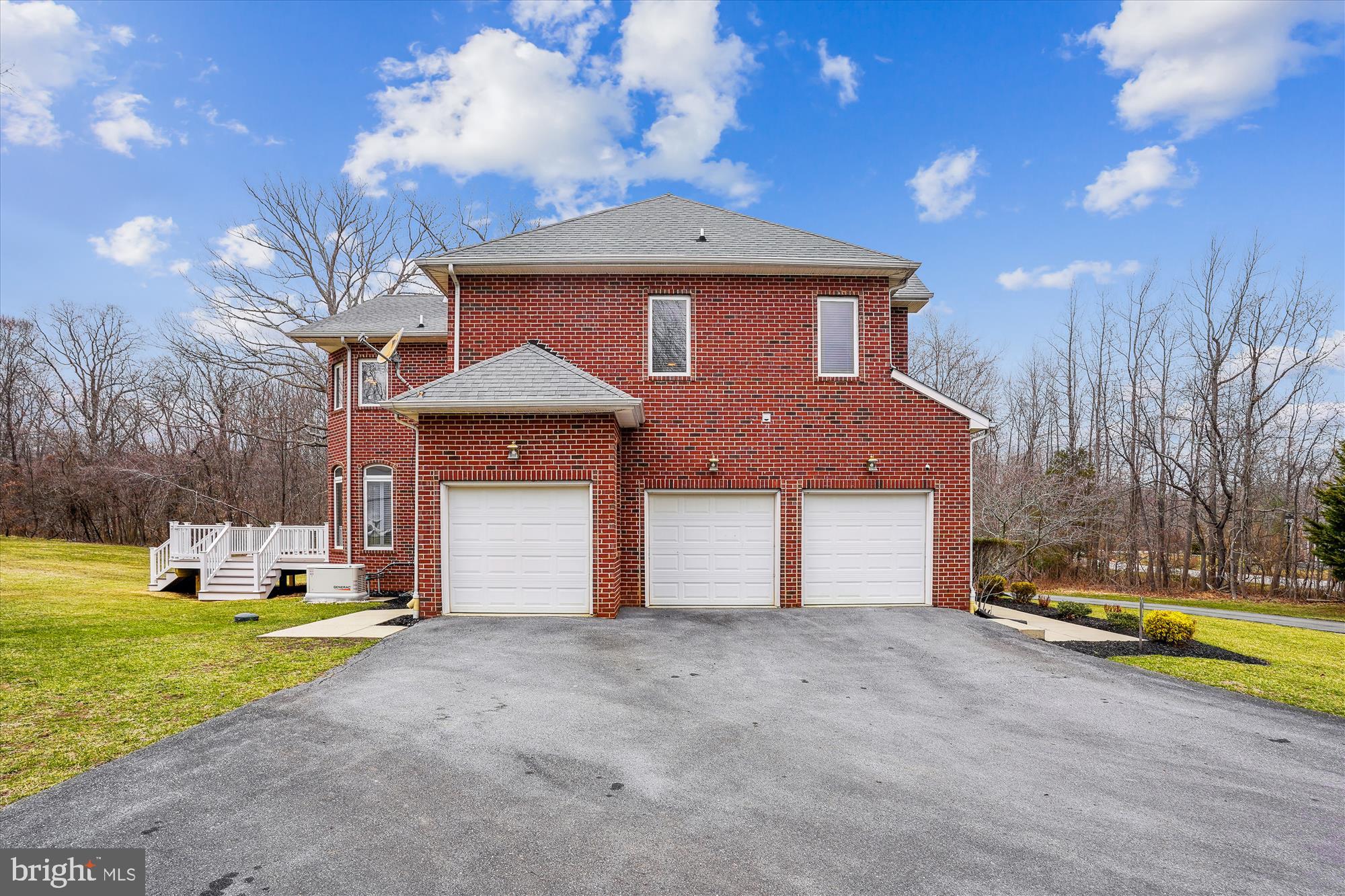 QUEEN ANNE - Residential