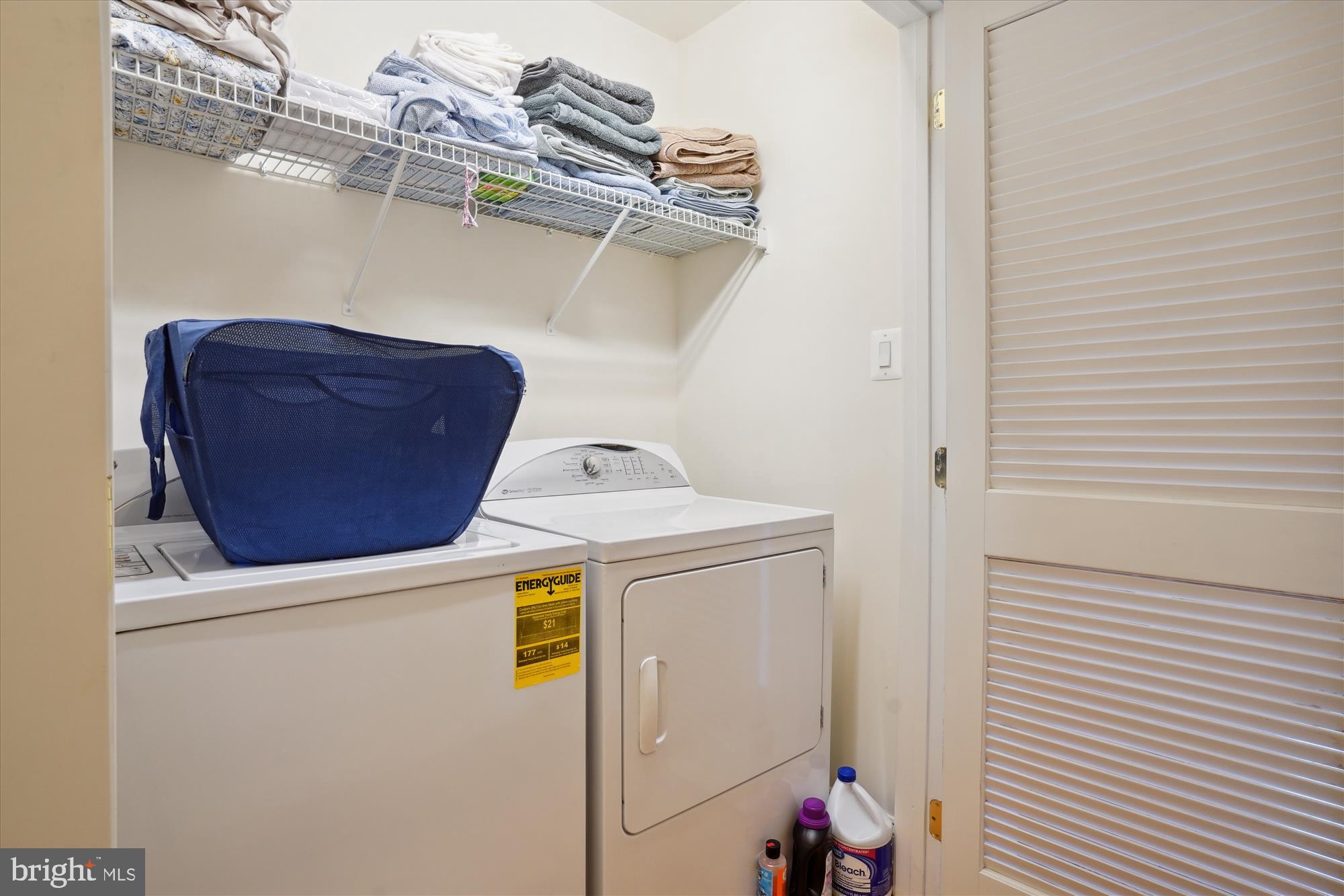 QUEEN ANNE - Residential