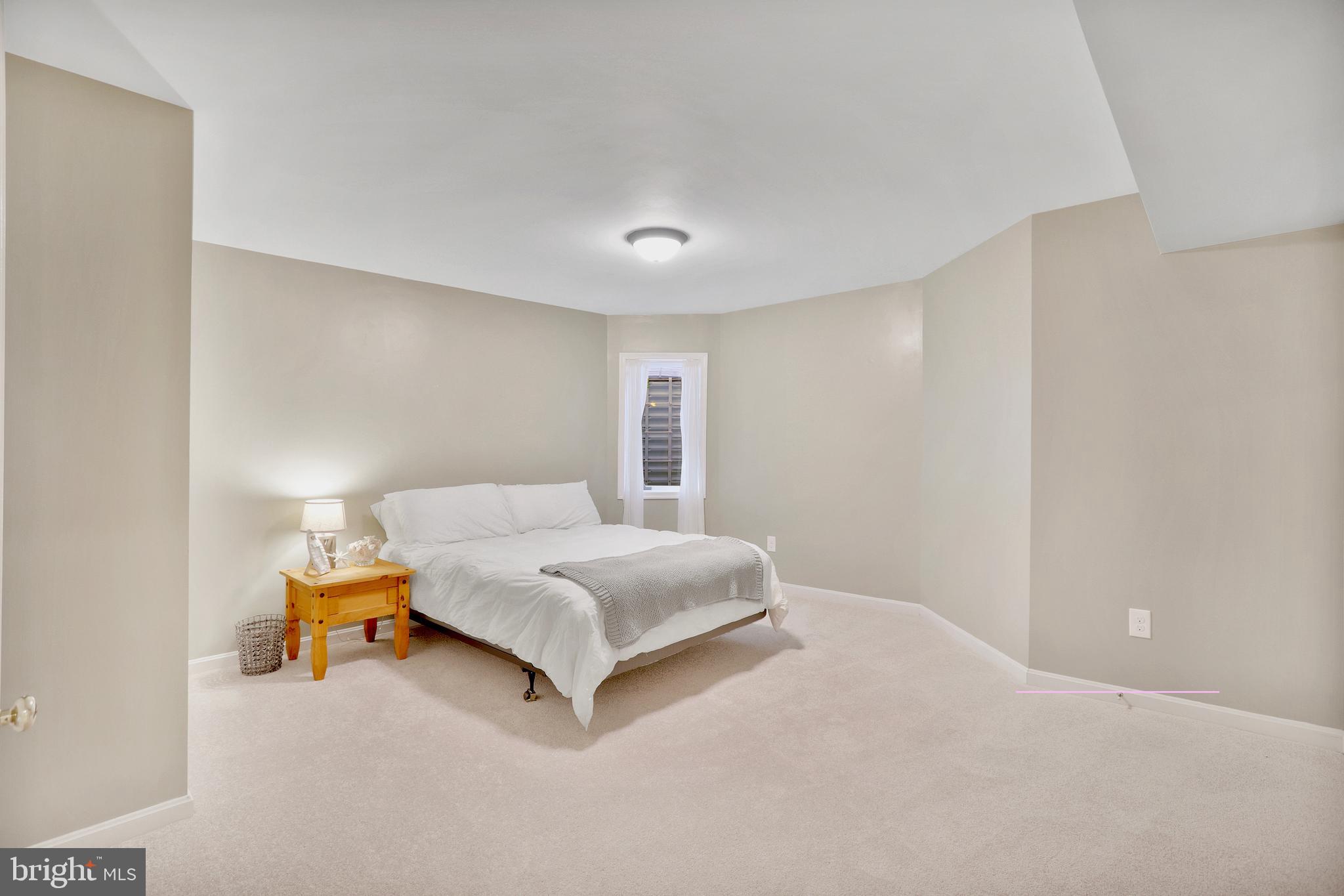 CASCADES/LOWES - Residential