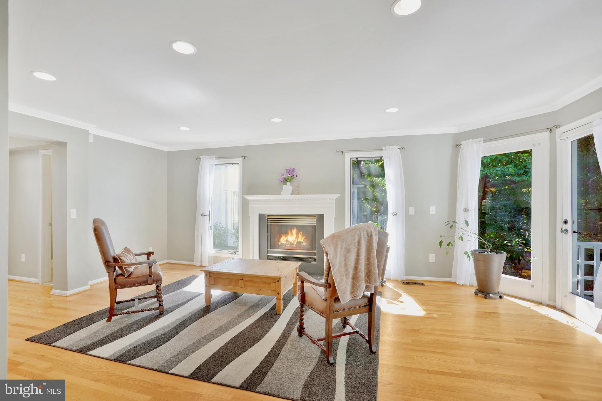 CASCADES/LOWES - Residential