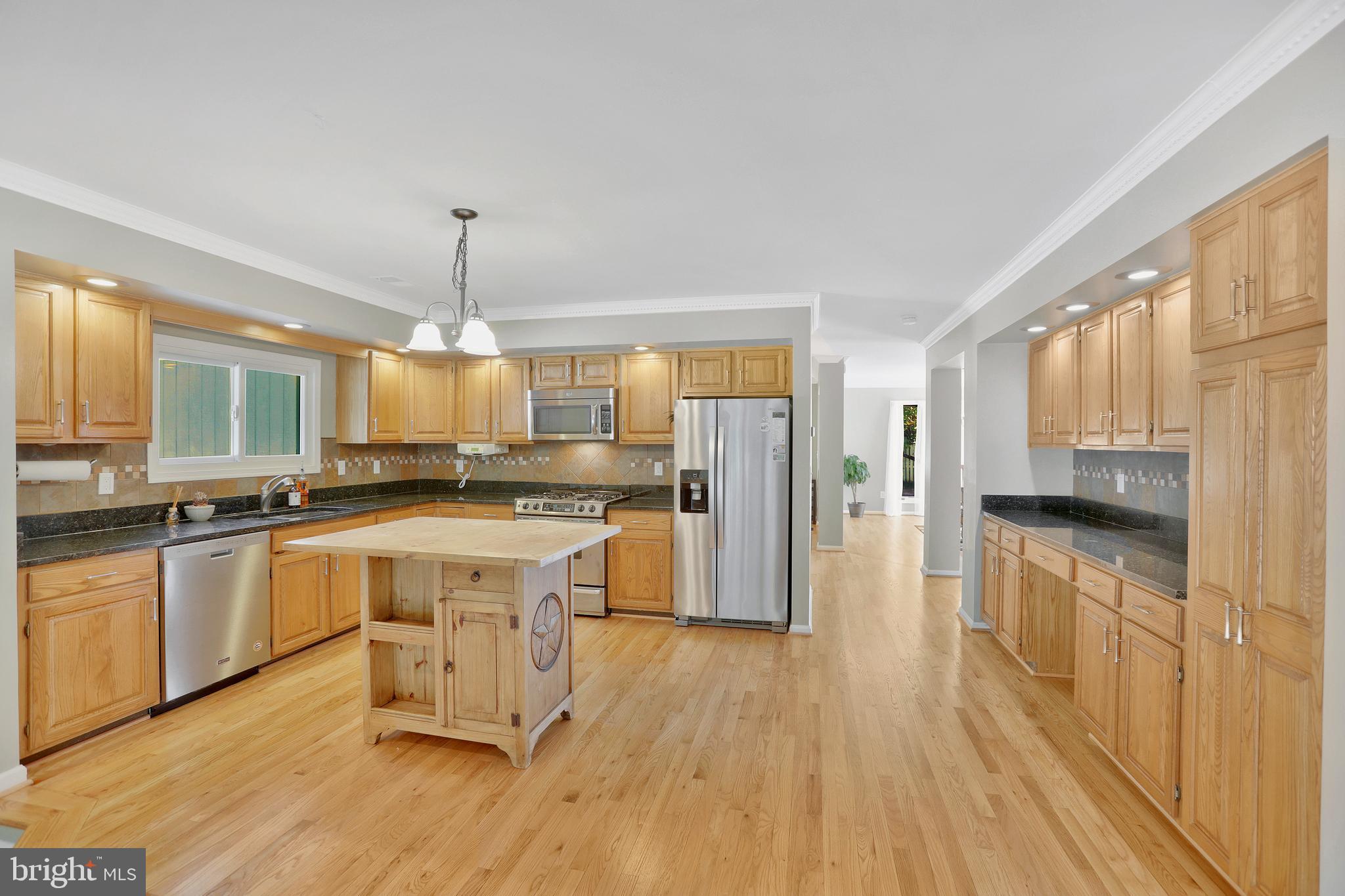 CASCADES/LOWES - Residential