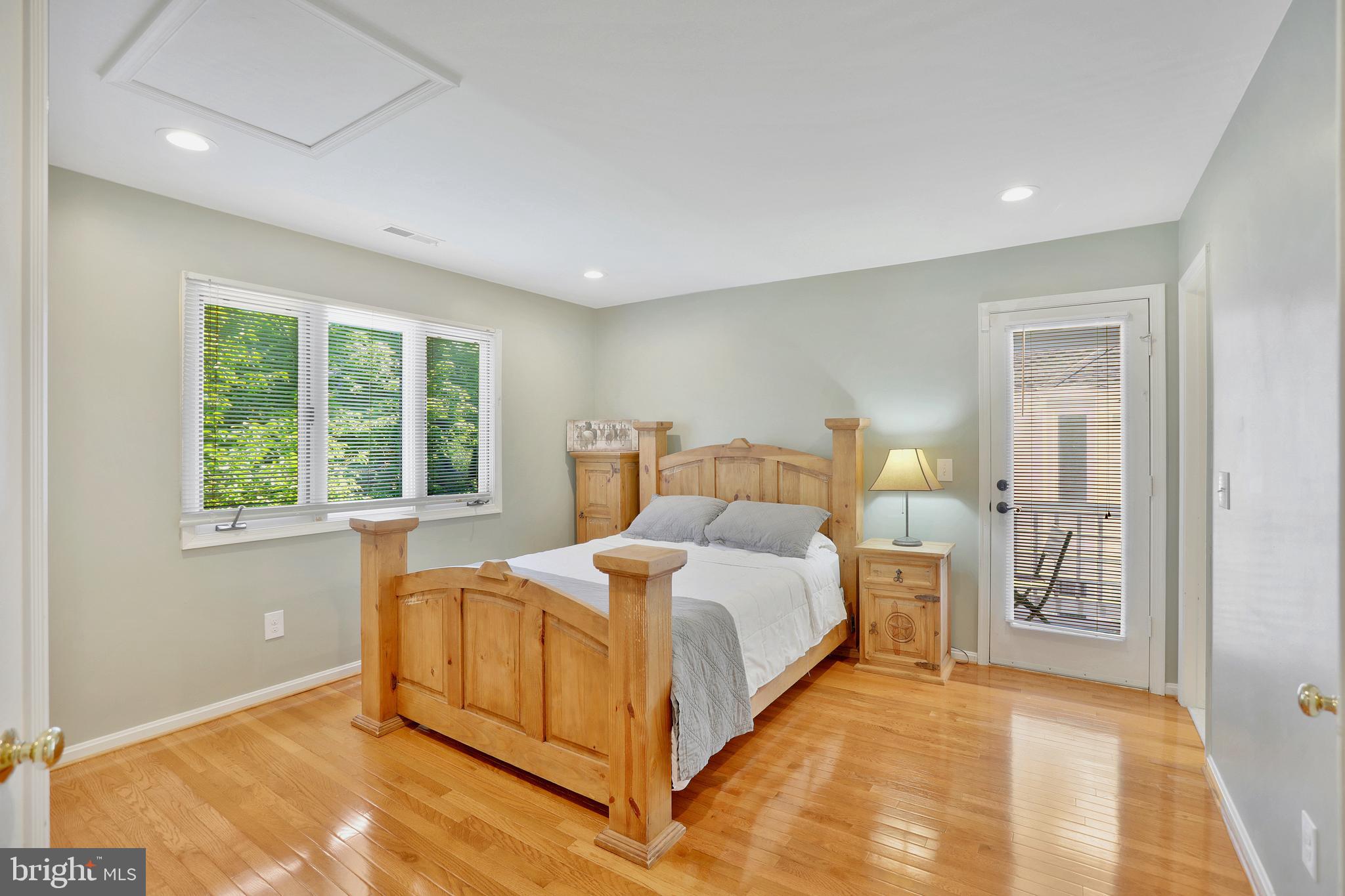 CASCADES/LOWES - Residential