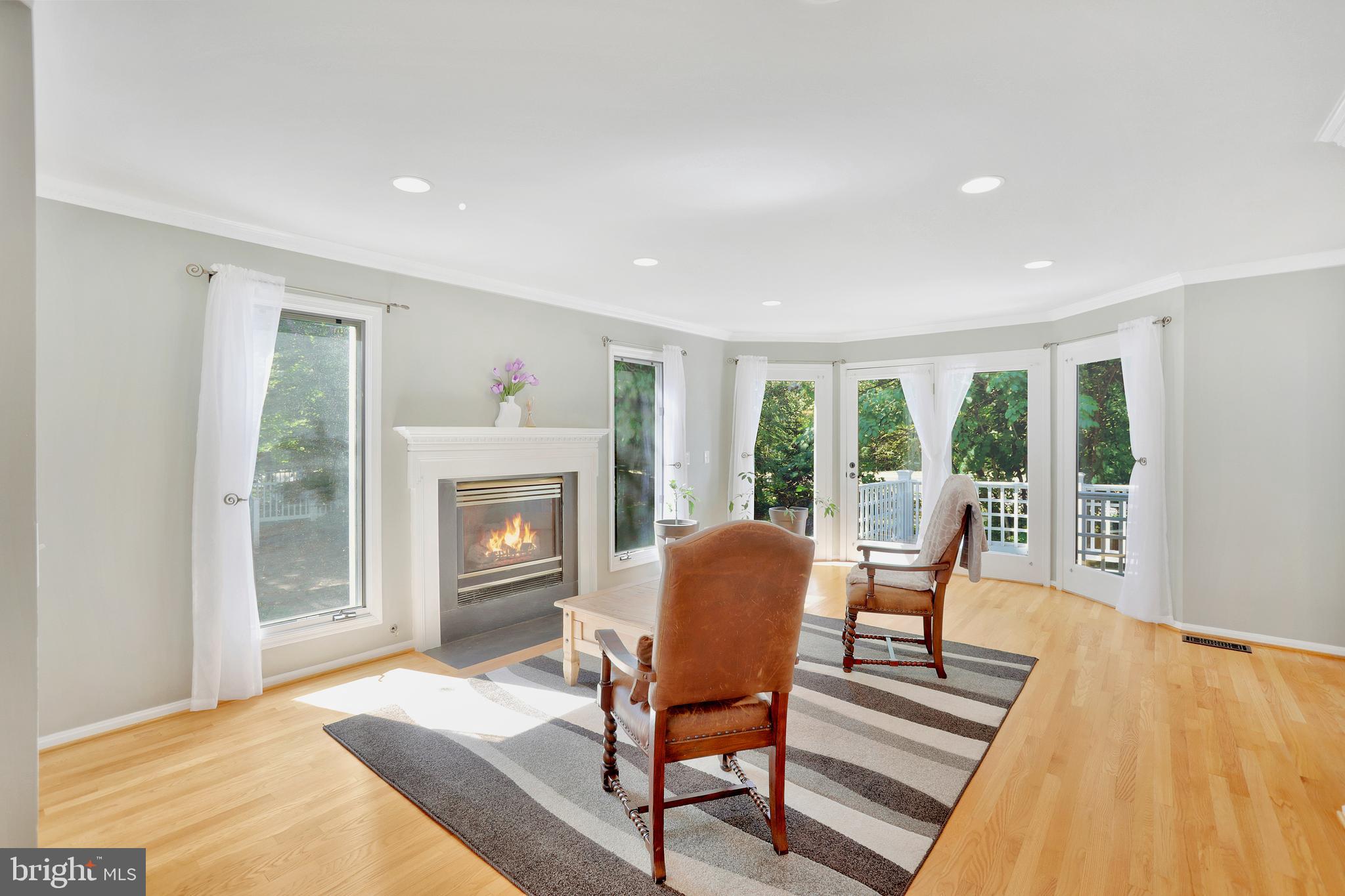 CASCADES/LOWES - Residential