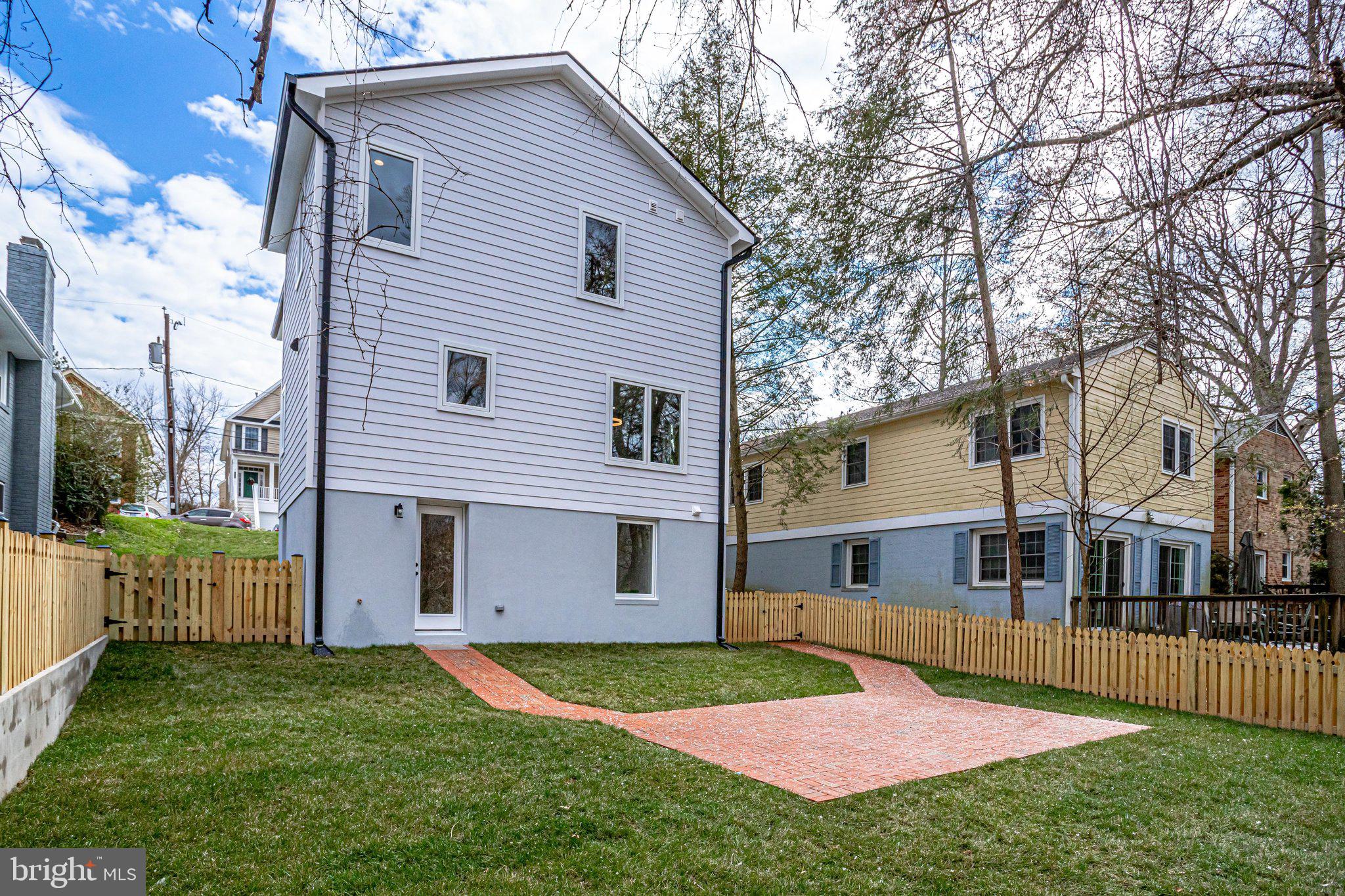 BON AIR - Residential