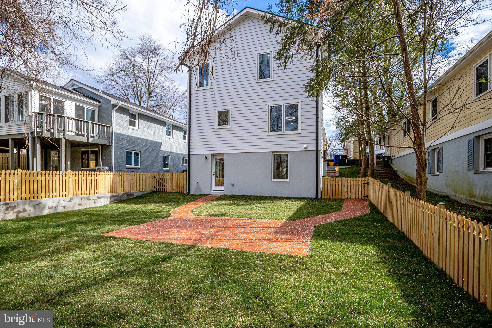 BON AIR - Residential