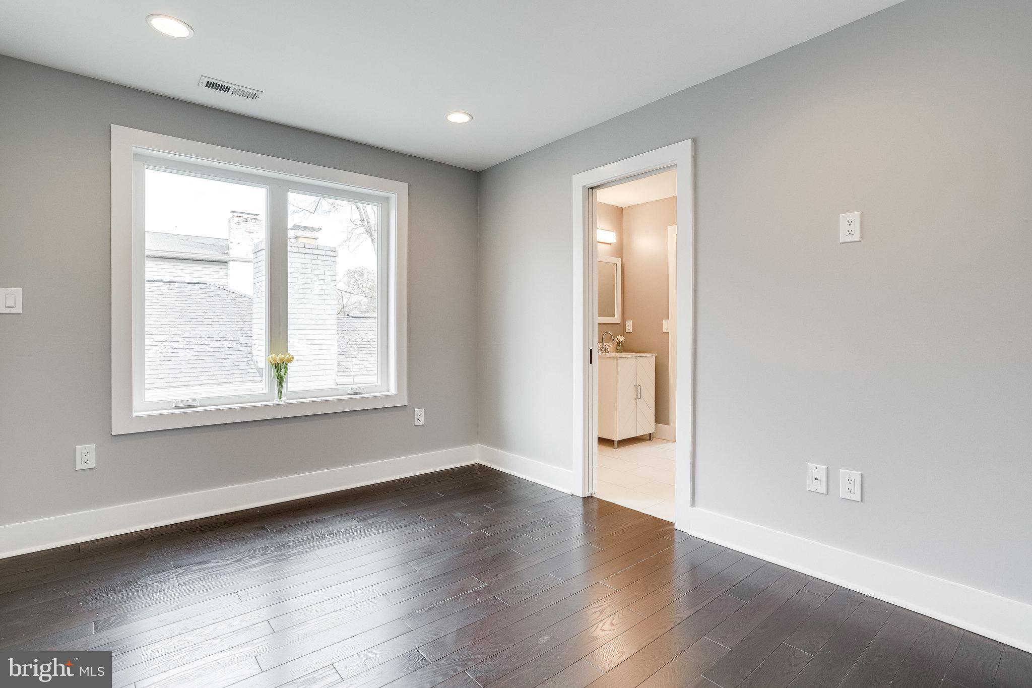 BON AIR - Residential