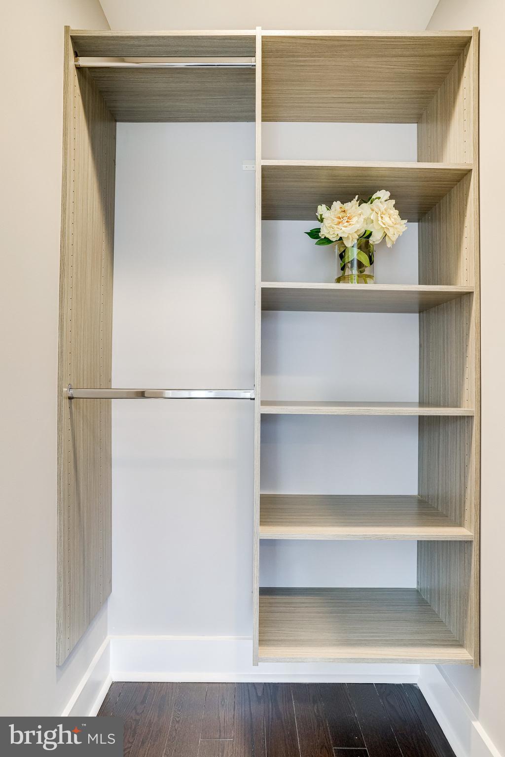 BON AIR - Residential