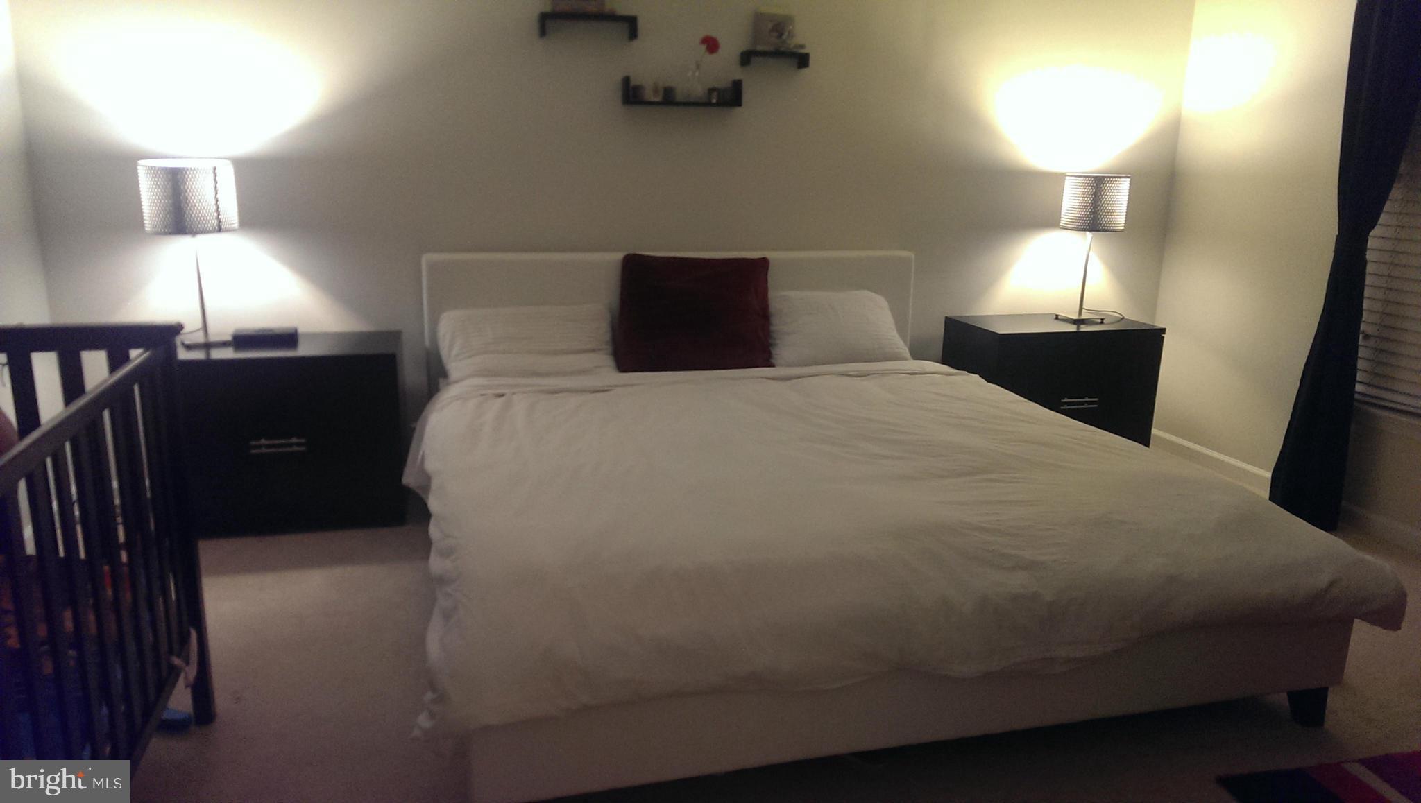 FARMWELL HUNT - Residential Lease