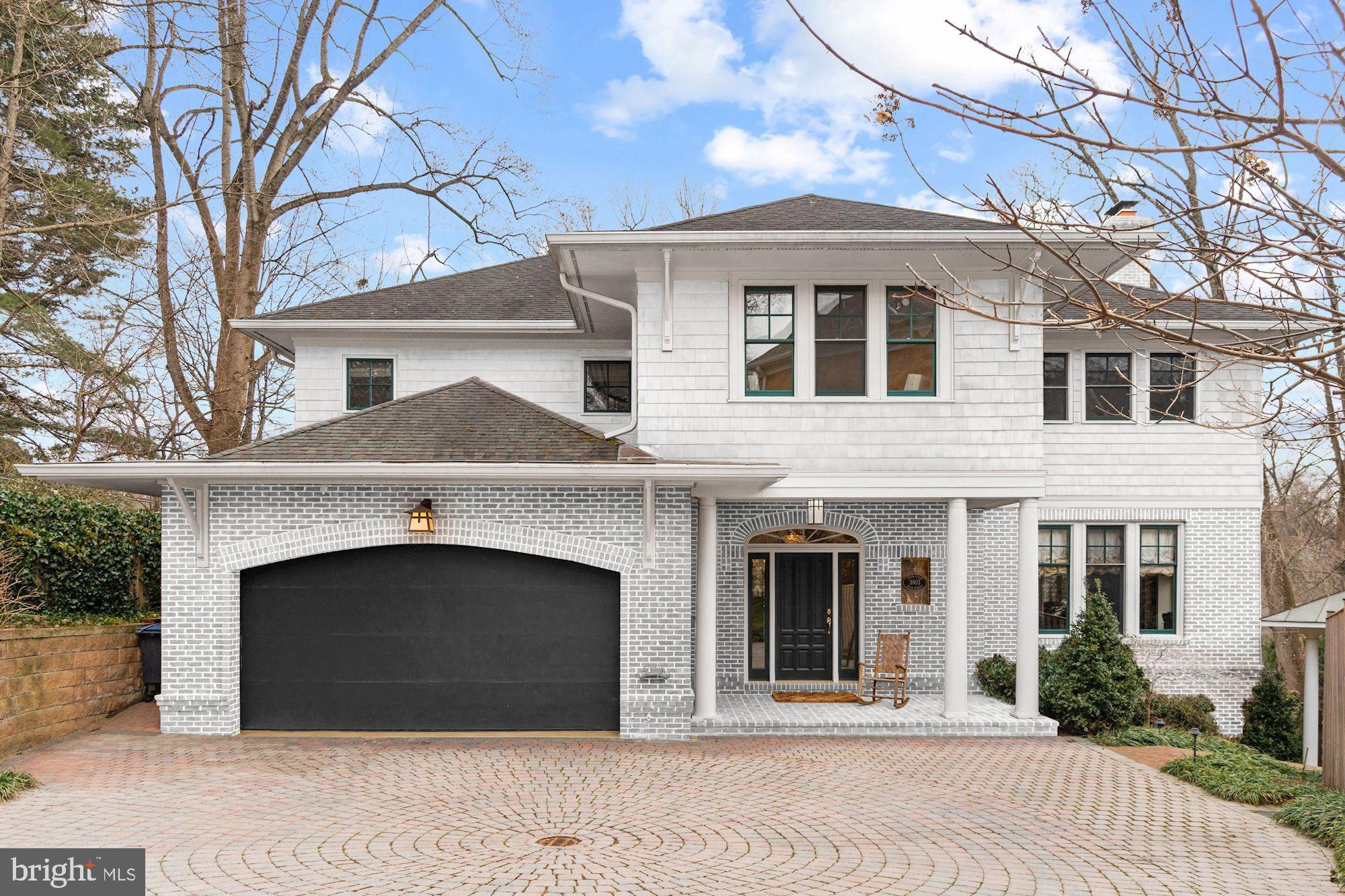 SPRING VALLEY - Residential