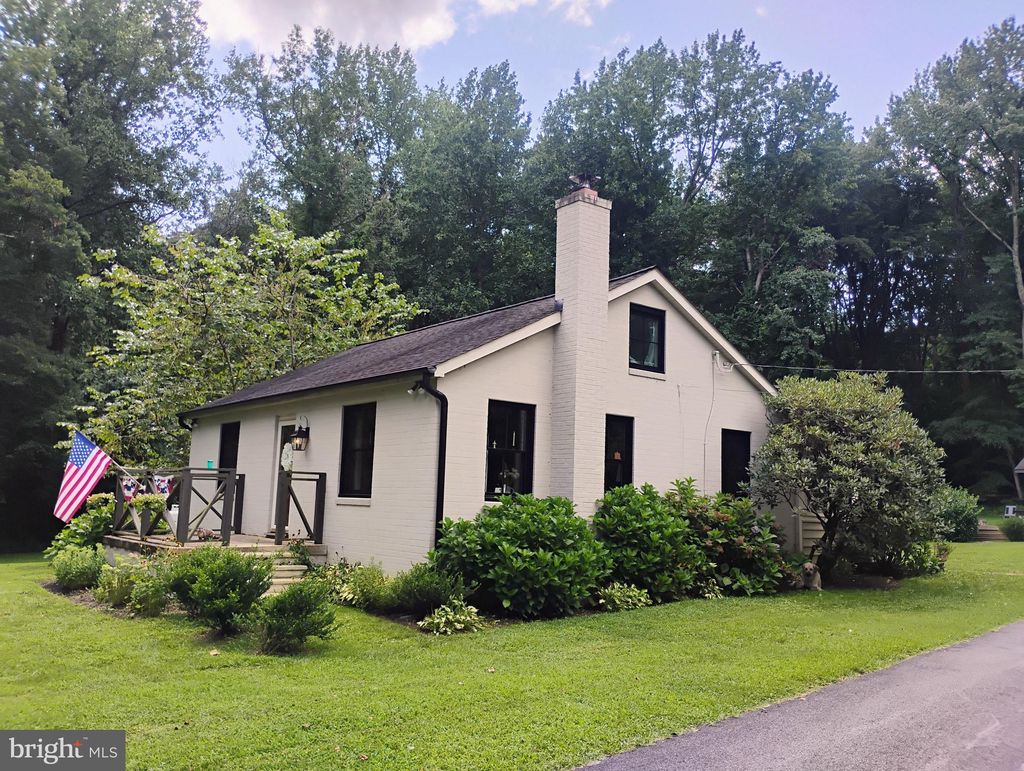 Photo of 667 Old Herald Harbor Road, CROWNSVILLE, MD 21032 (MLS # MDAA2132588)