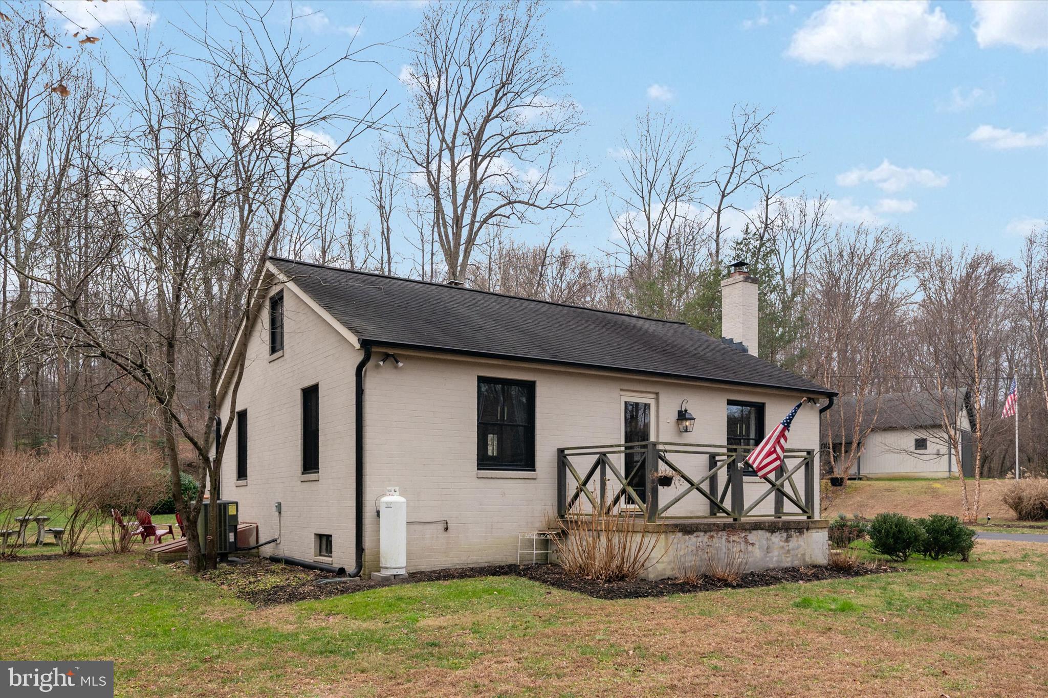 667 OLD HERALD HARBOR ROAD