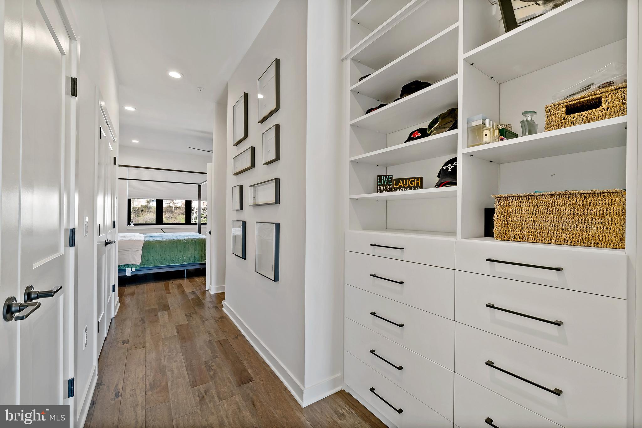 MANAYUNK - Residential