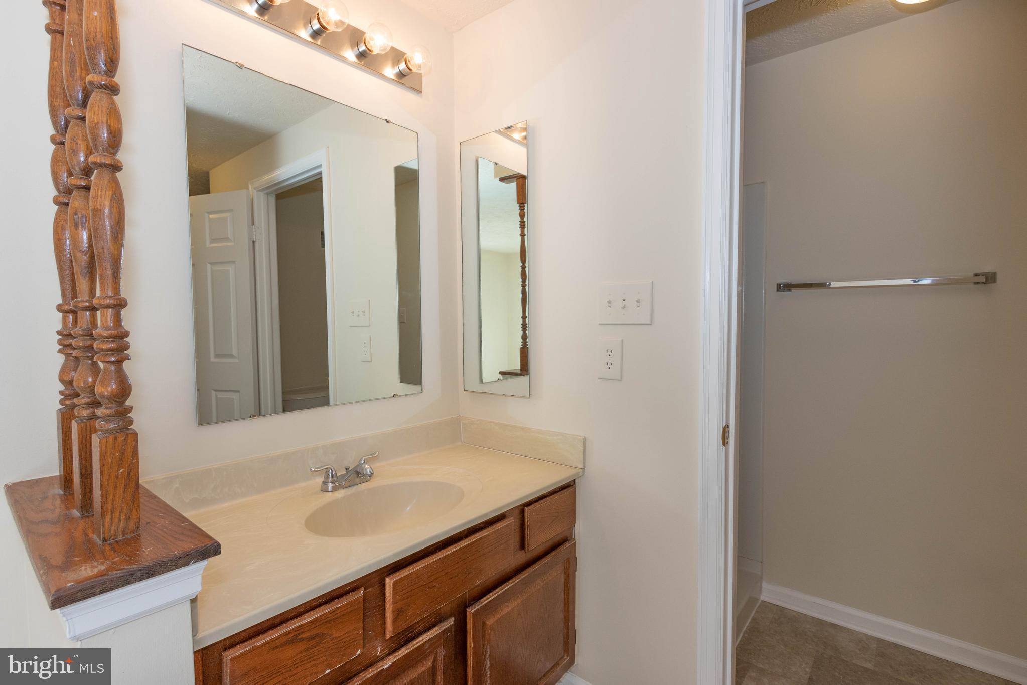 HEATHER GLEN - Residential Lease