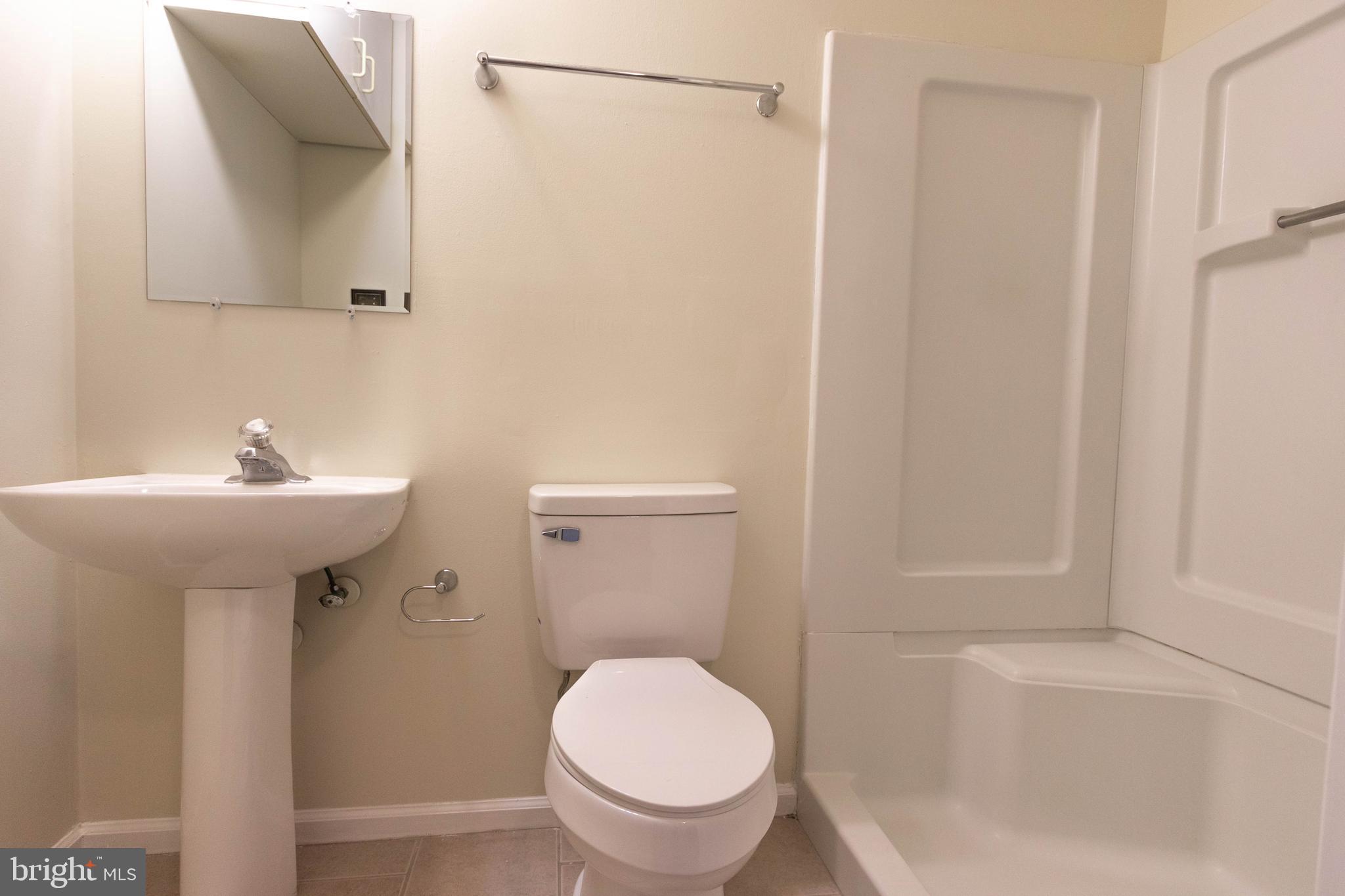 HEATHER GLEN - Residential Lease