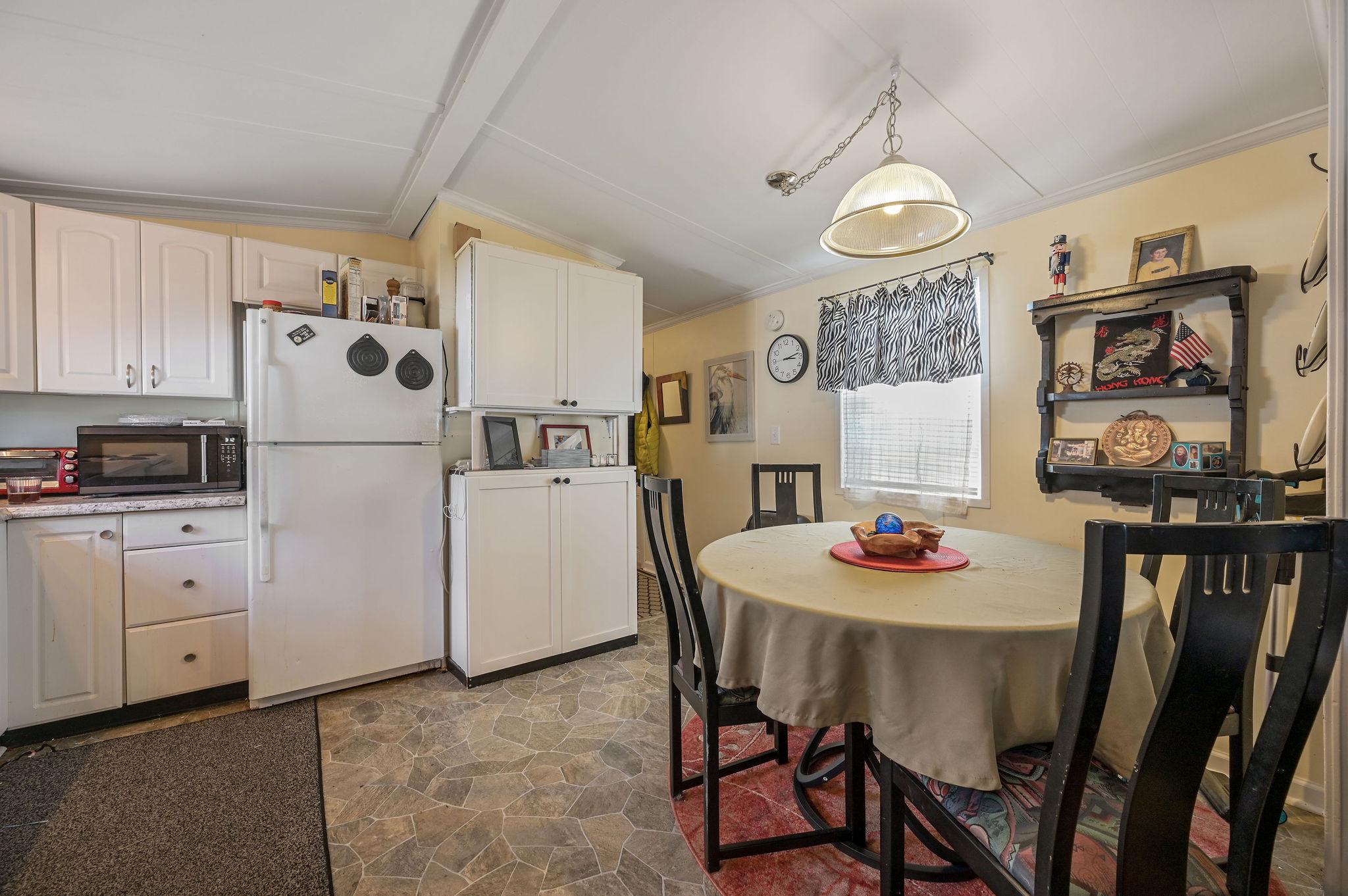 437 RANEE LOOP 66