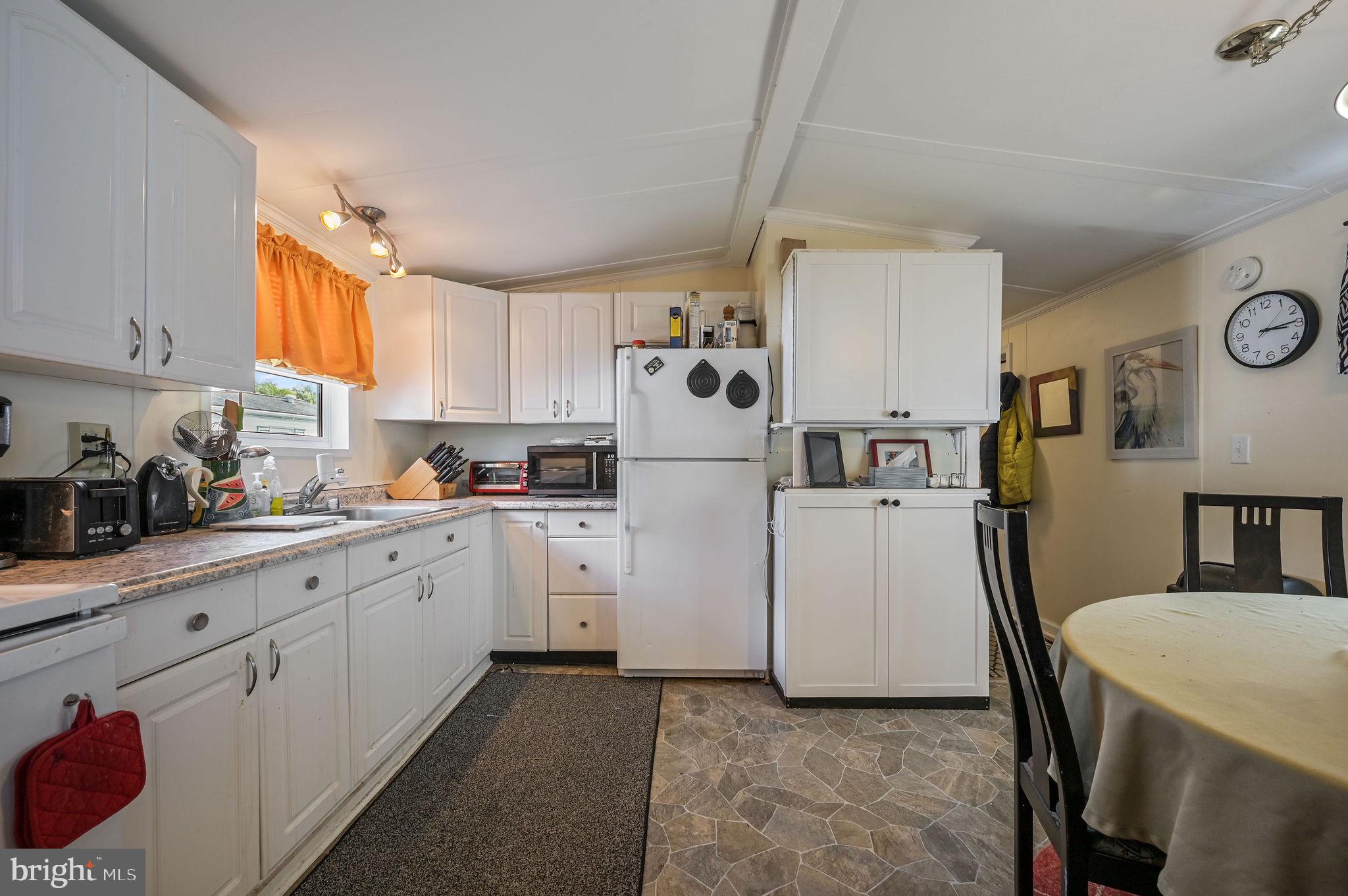 437 RANEE LOOP 66