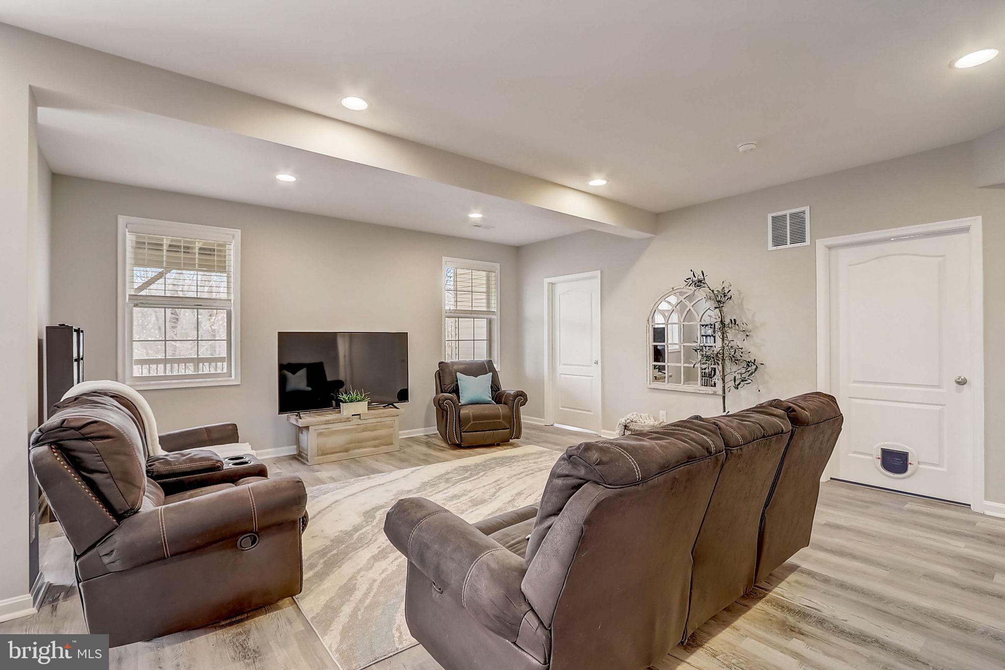 EWELLS MILL ESTATES - Residential