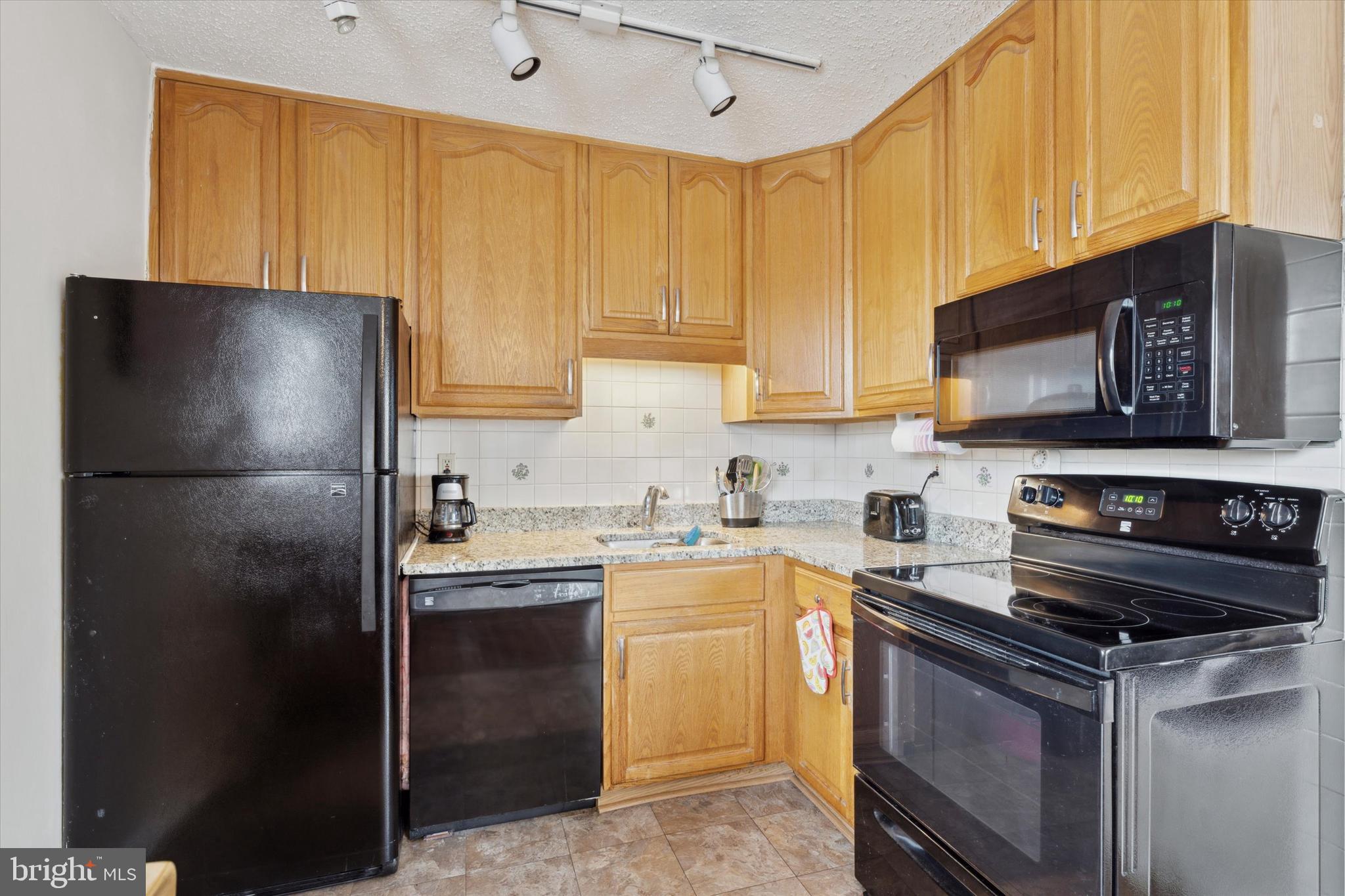 RIDDLE GLEN - Residential