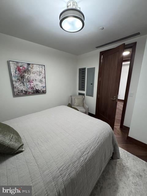 300 INTERNATIONAL DRIVE 1906