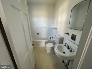 ROMNEY - Residential